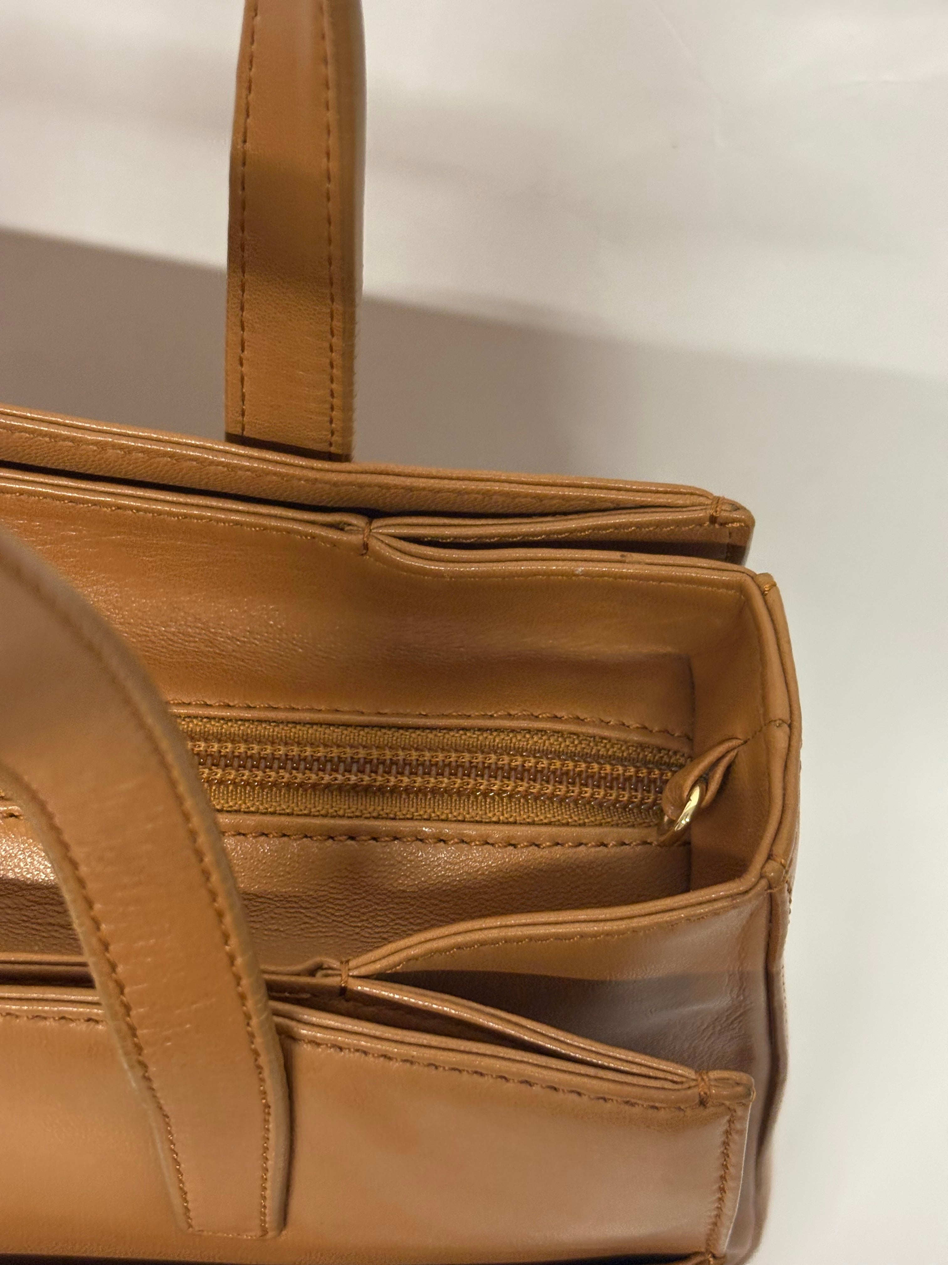 Loewe Vintage Piel Tafilete Camel 2-Way Original con bandolera