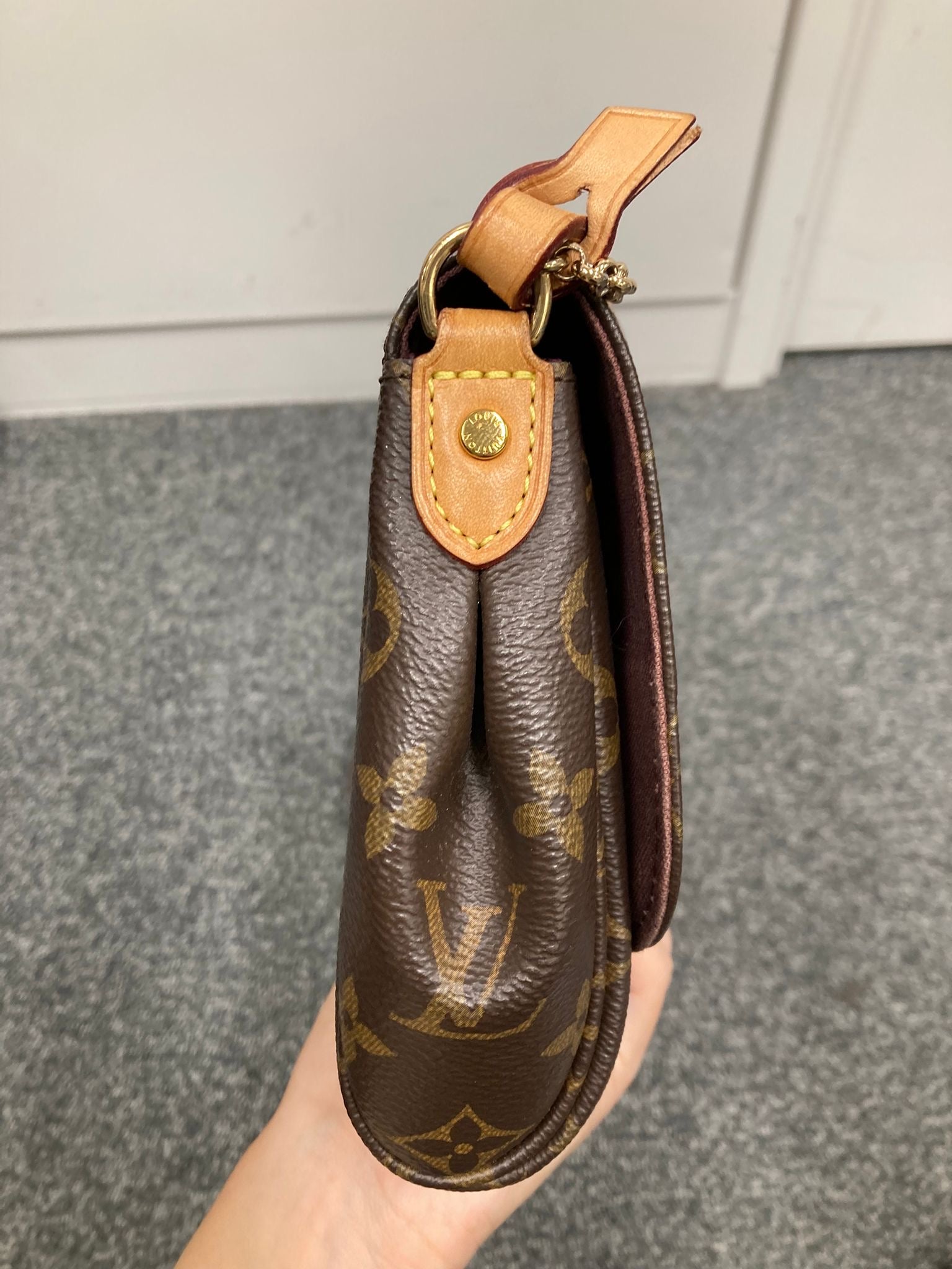 Louis Vuitton Favorite MM Monogram 2 strap