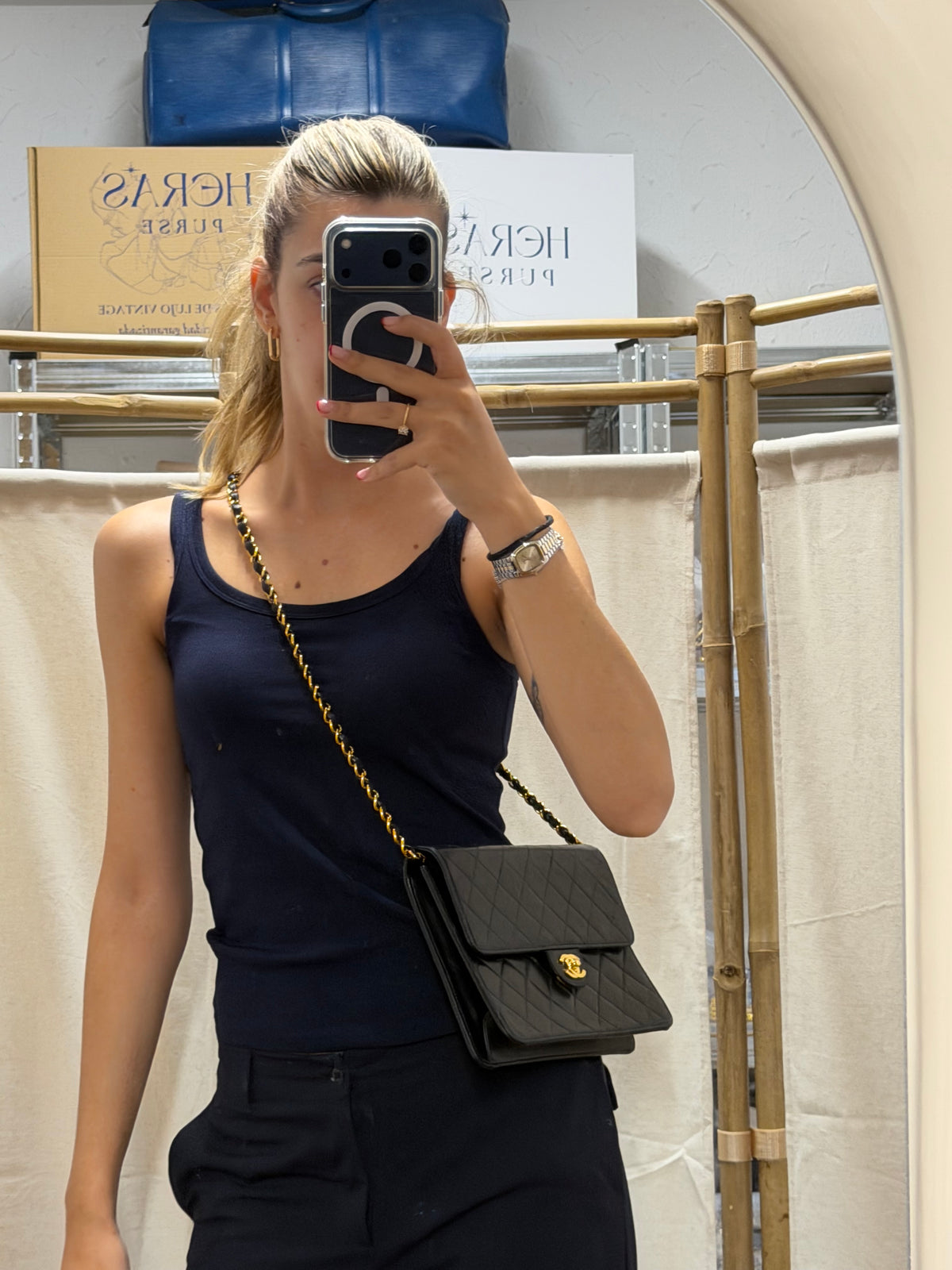 Chanel Single Flap Pequeño Piel de Cordero Negra · Cierre Clásico · Serie 7