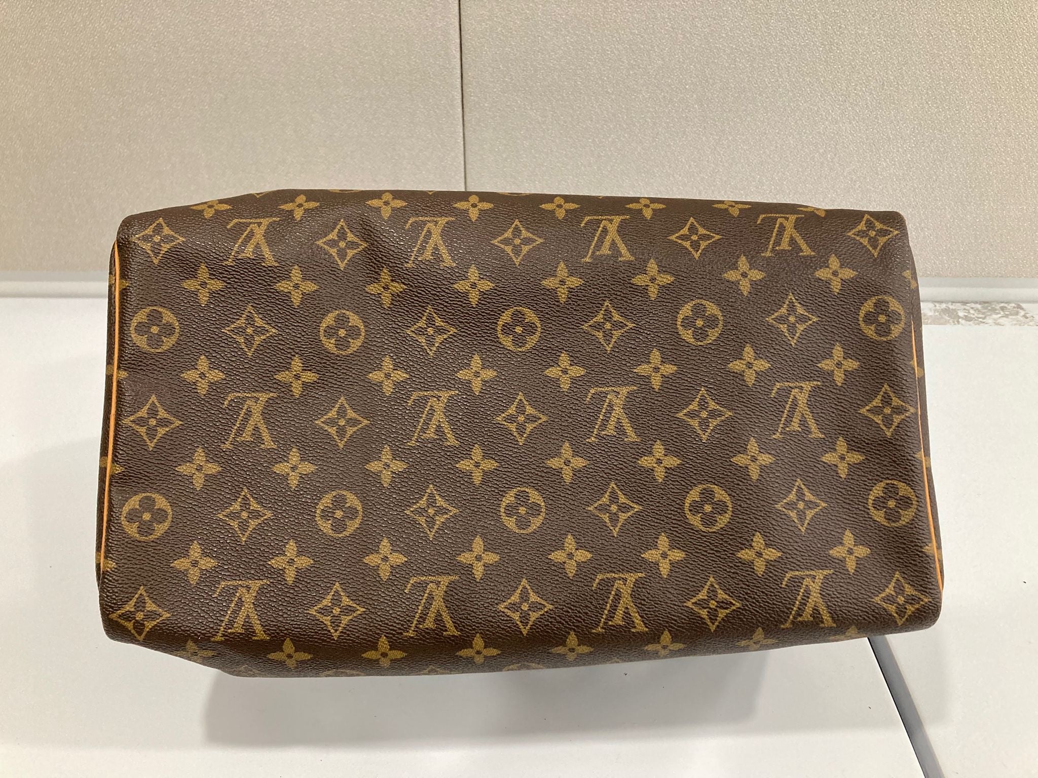Louis Vuitton speedy 35 monogram canvas