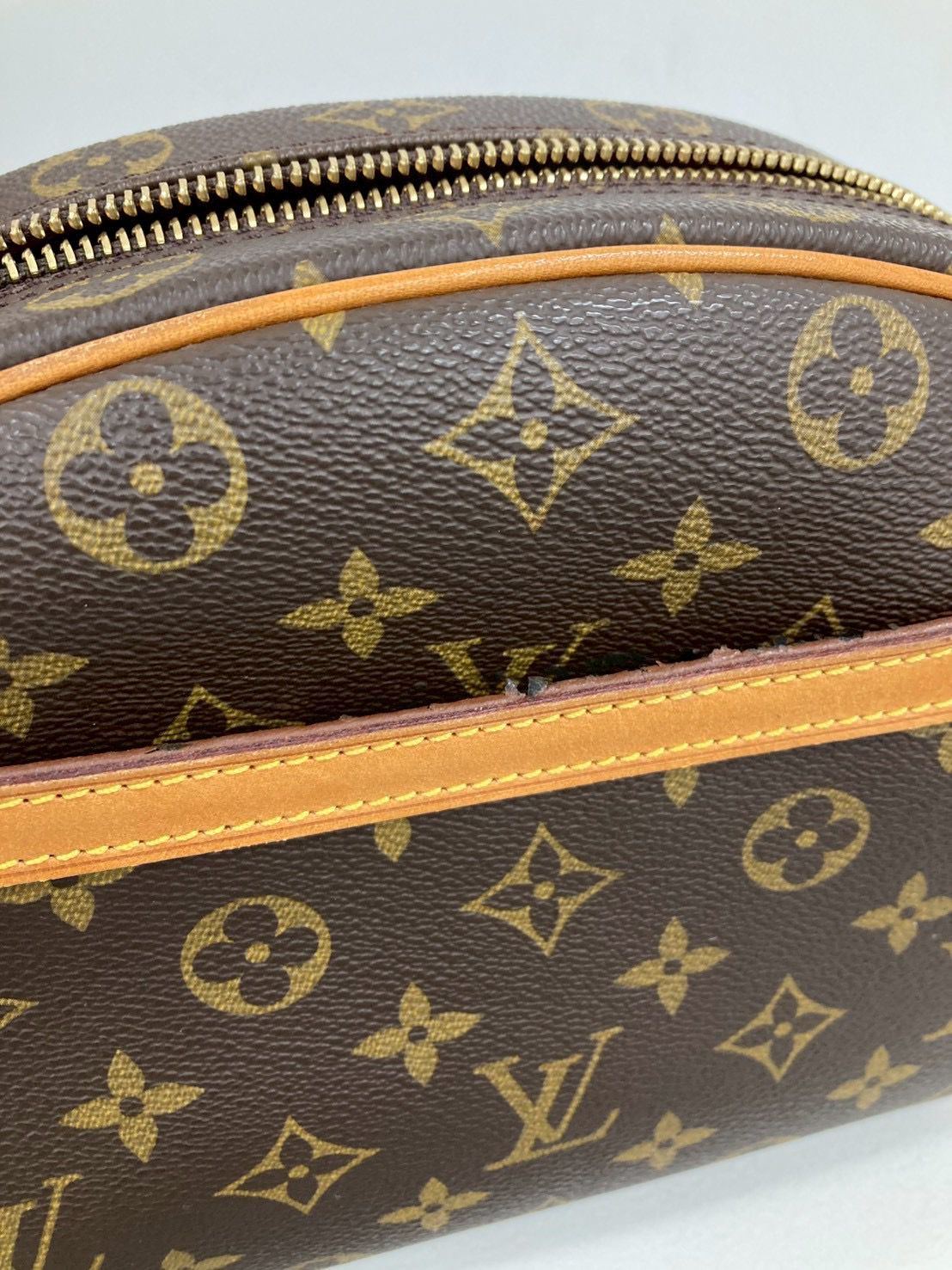 Louis Vuitton – Musette Tango / Reporter PM