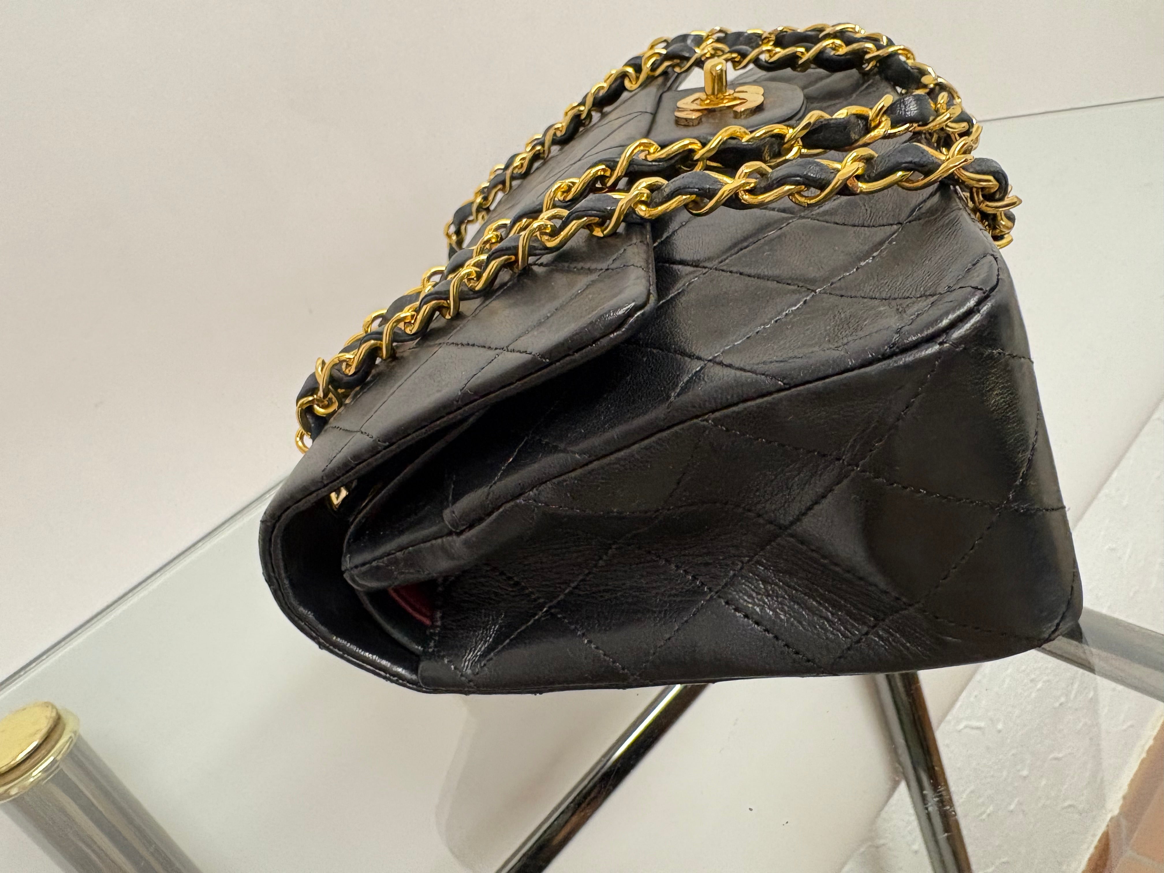 Chanel timeless 25 doble flap Matelassé Lambskin Negro · Serie 1