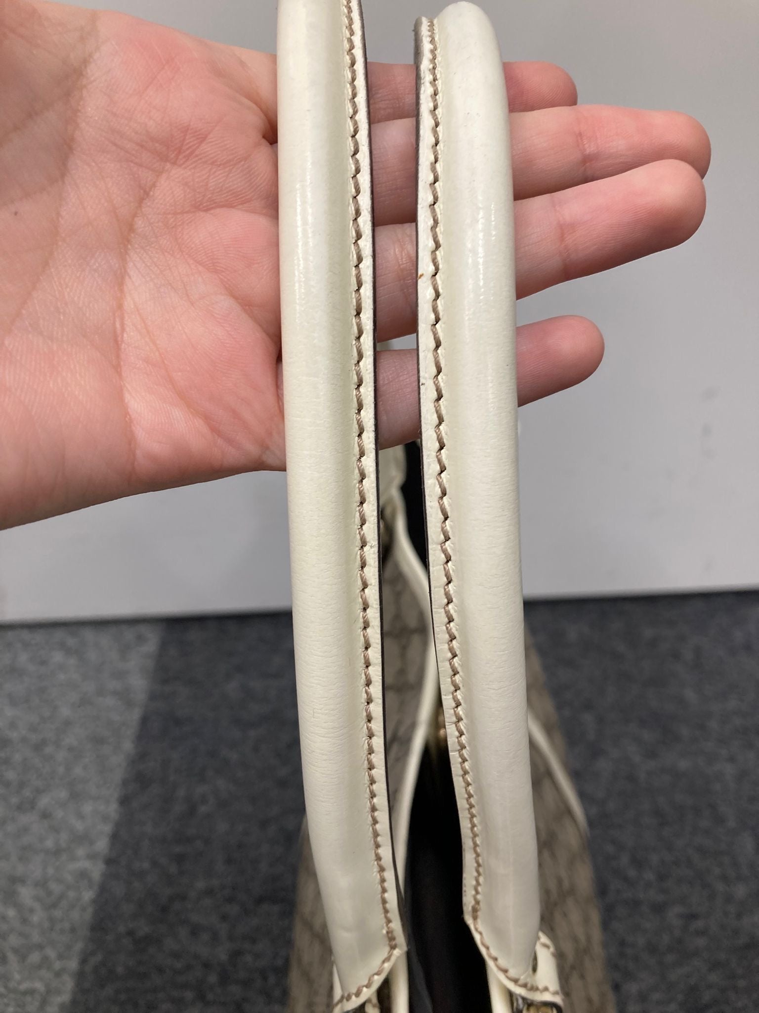 Gucci tote bag canvas y blanco