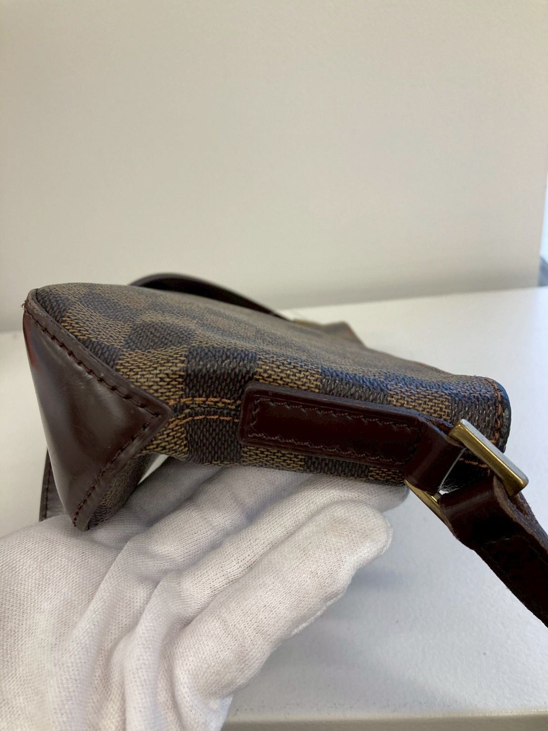 Louis Vuitton Trotteur bandolera en lona Damier Ebene