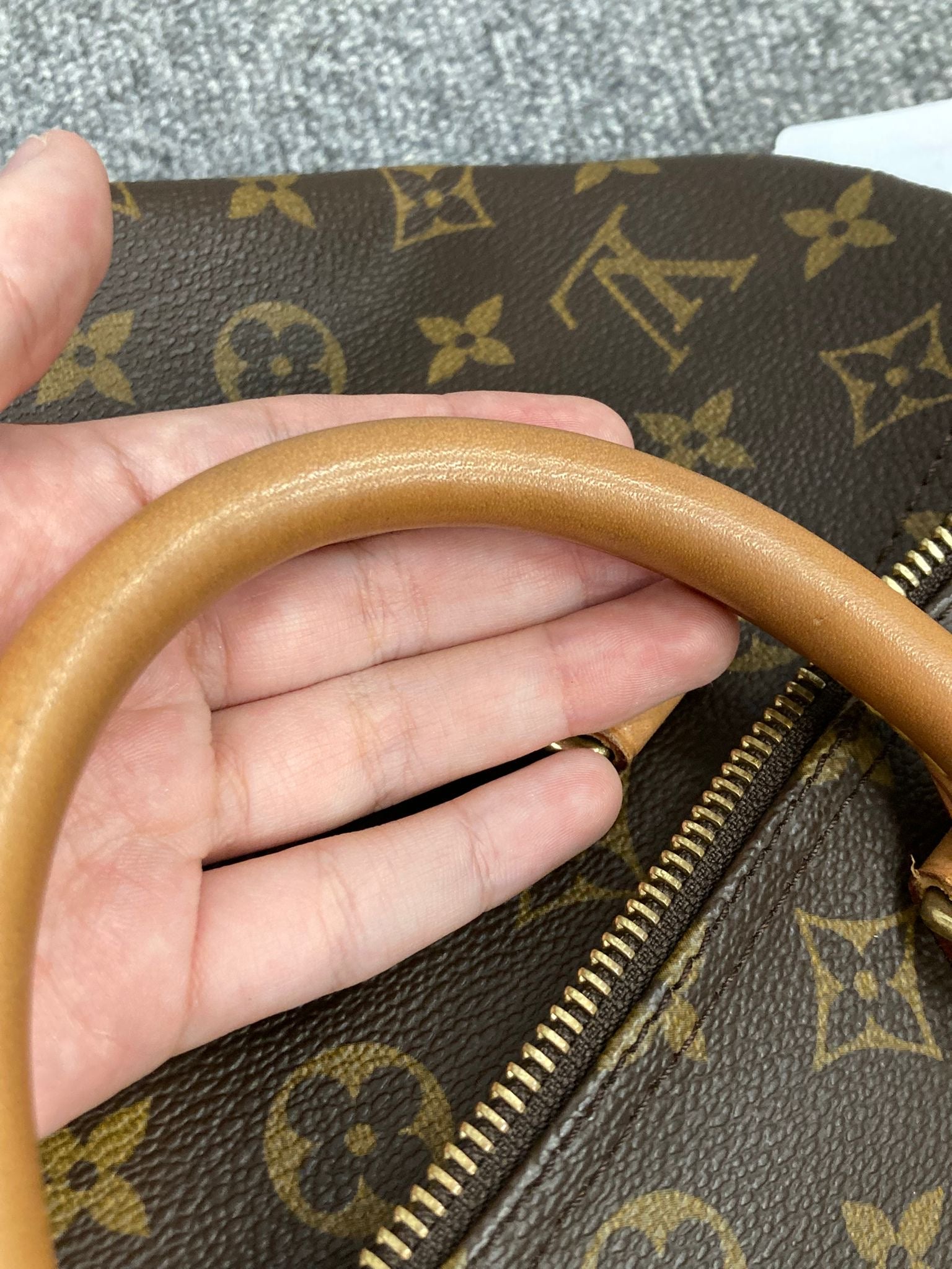 Louis Vuitton speedy 30 canvas monogram
