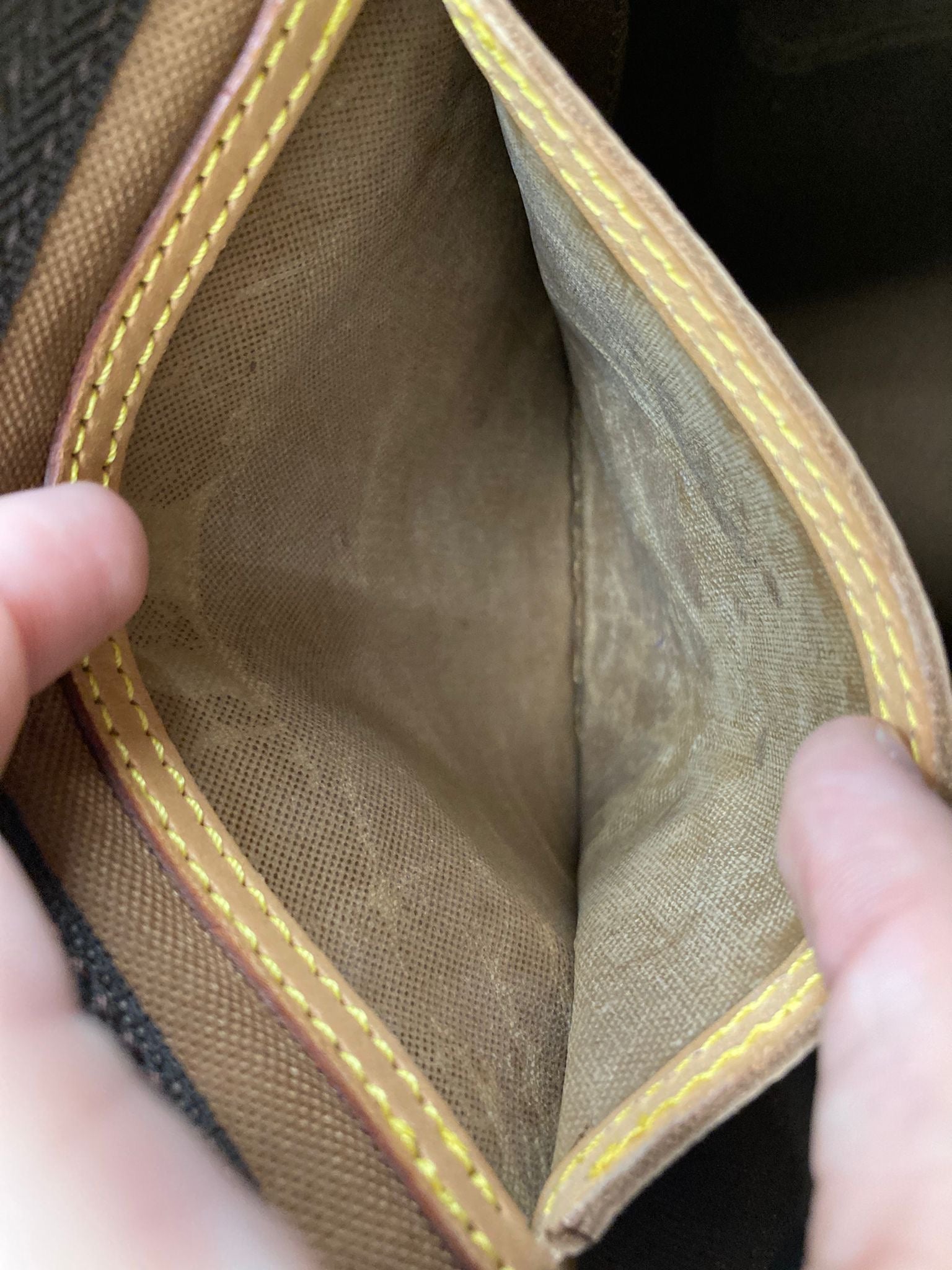 Louis Vuitton speedy 35 monogram canvas