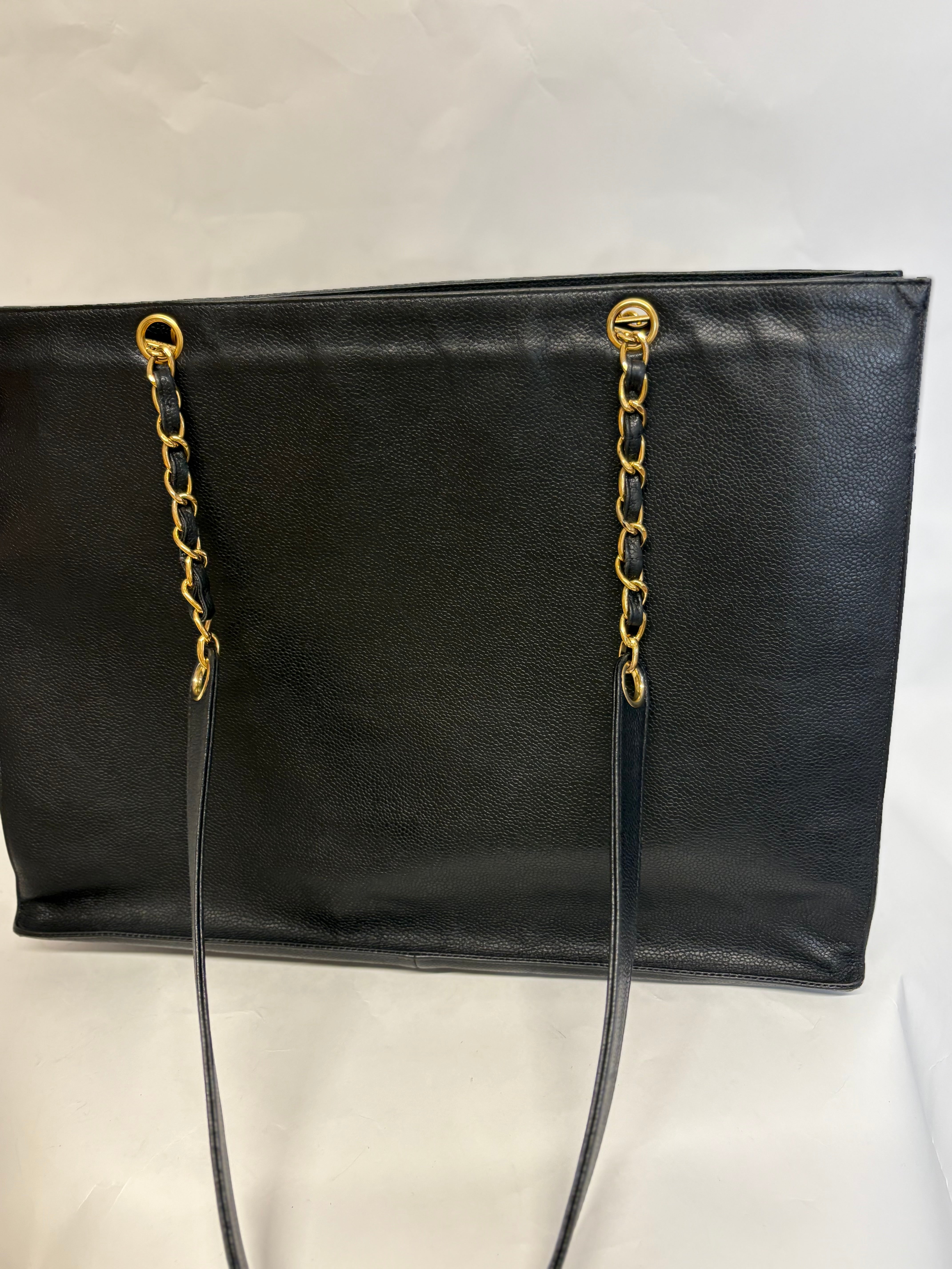 Chanel CC Caviar Tote Bag Negro Vintage