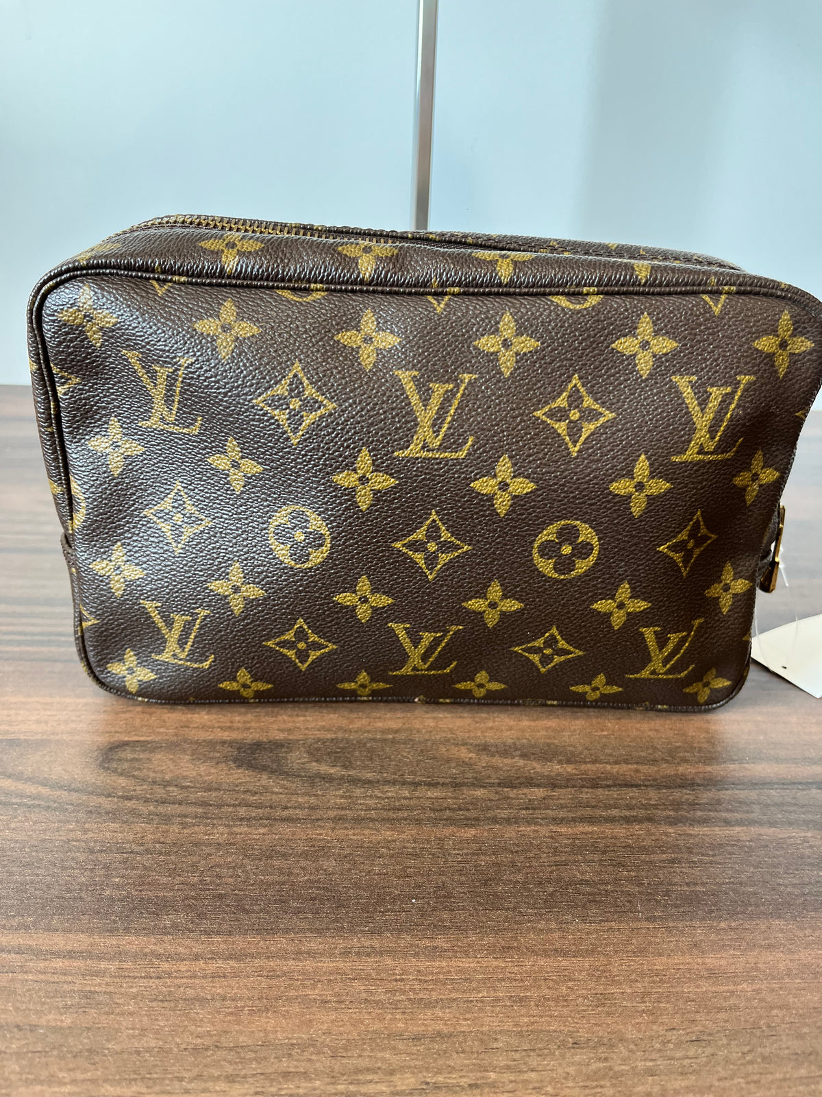 Louis Vuitton Trousse Toilette 23 Lona Monogram