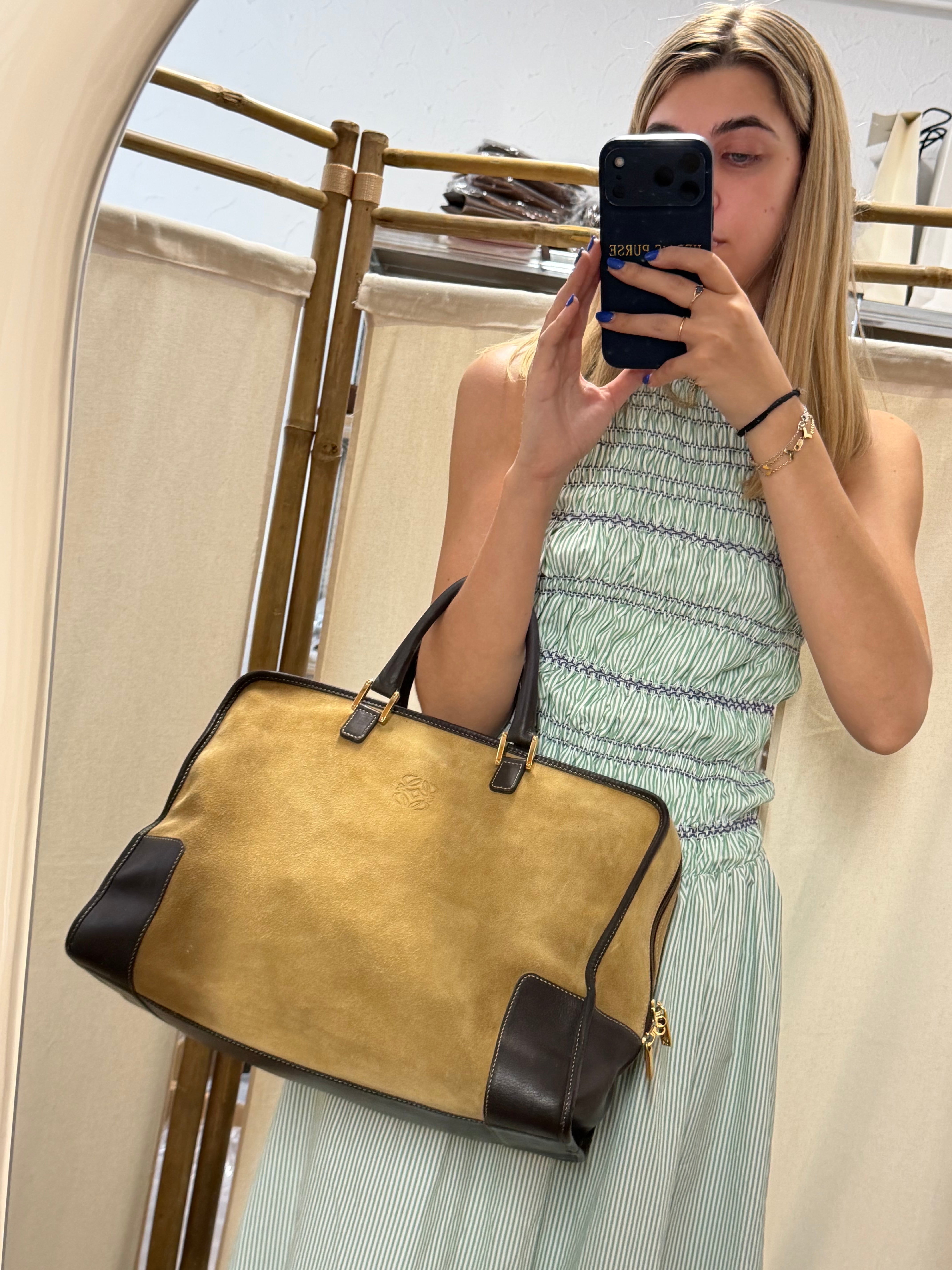 Loewe Amazona 36 | Ante Oro