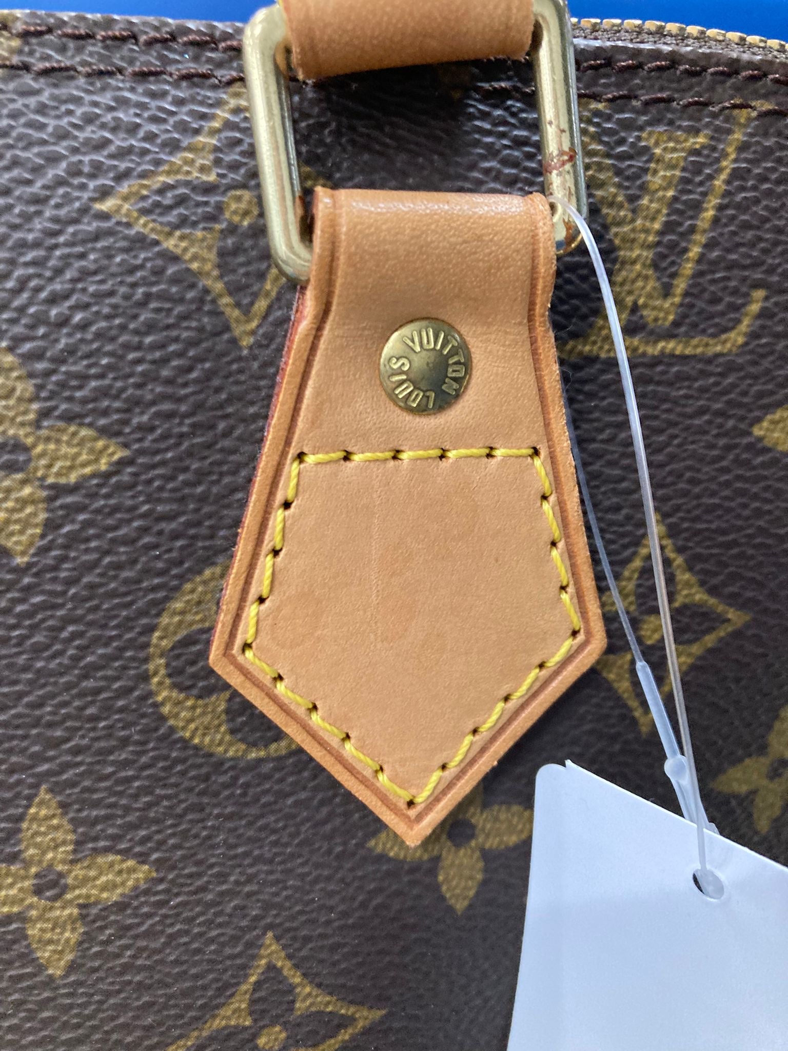 Louis Vuitton Alma MM monogram