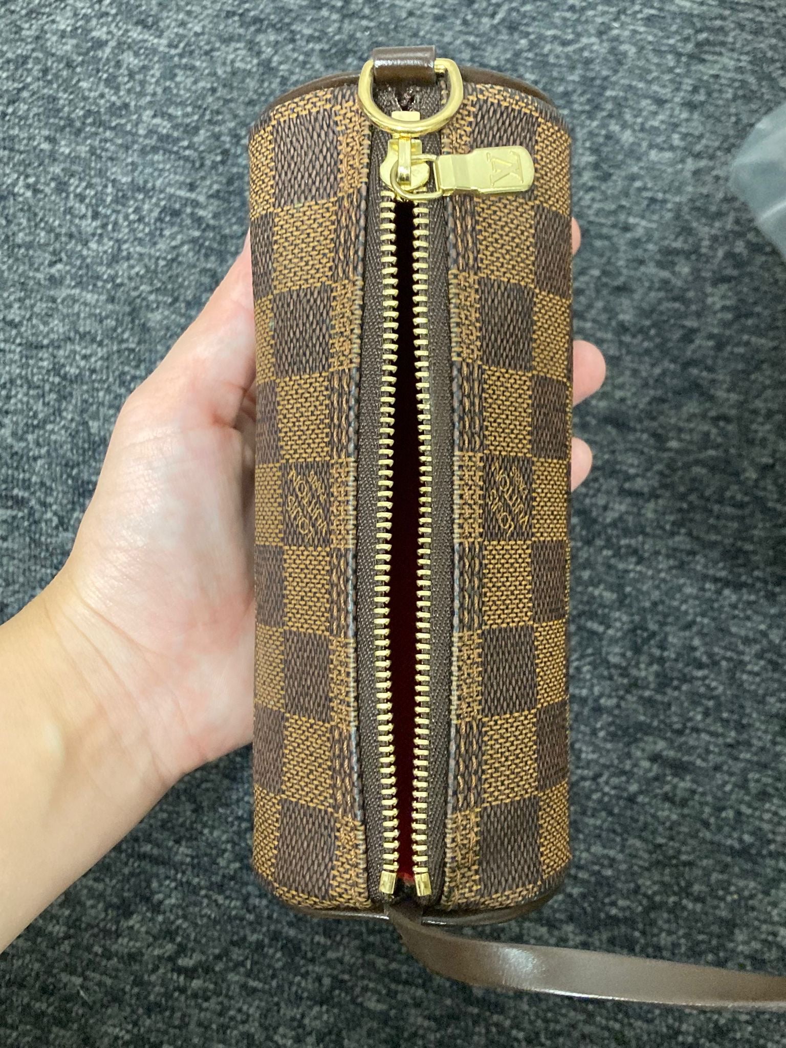 Louis Vuitton Papillon 30 en Damier Ébène