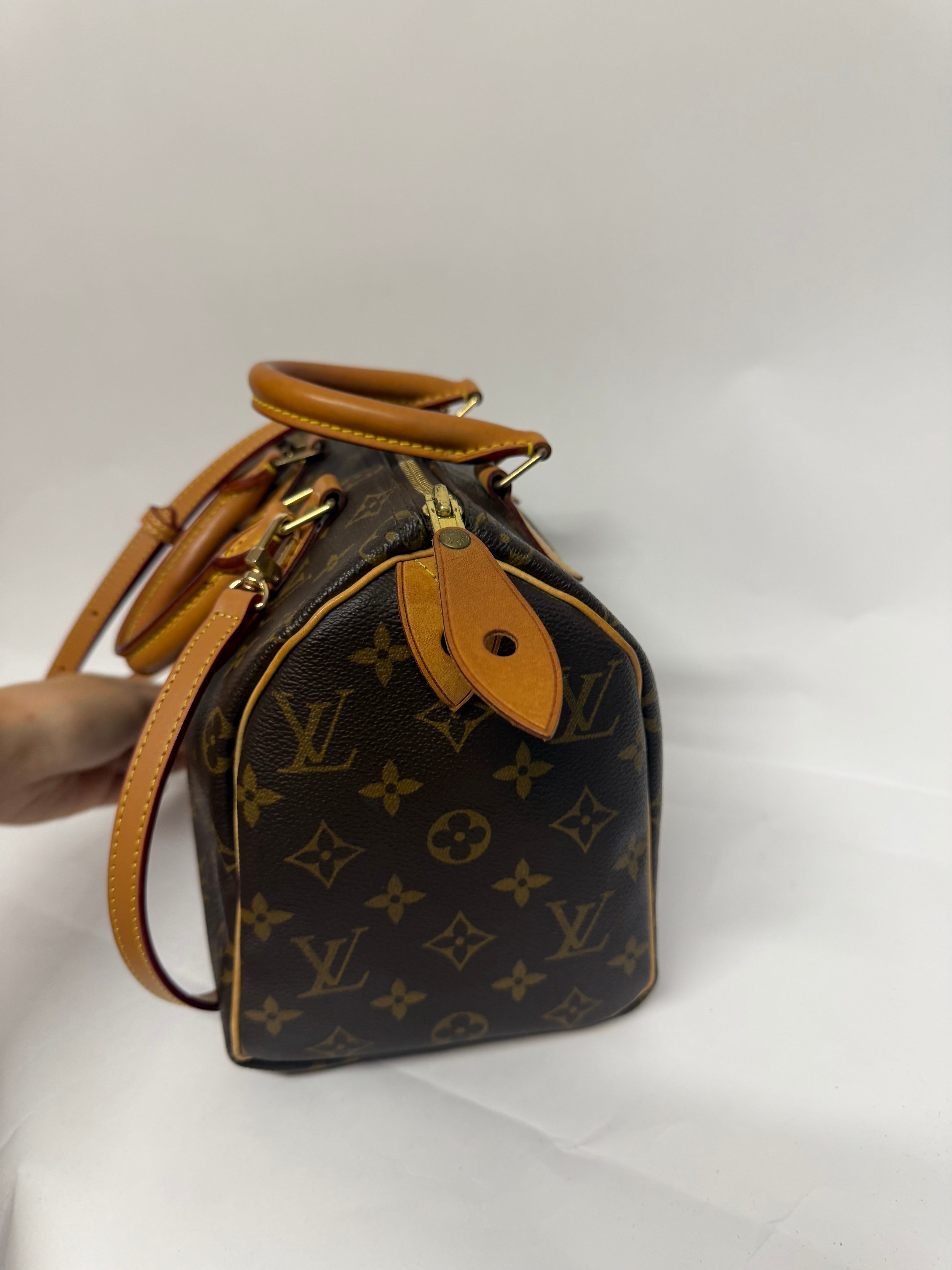 Louis Vuitton Speedy 25 SP1005