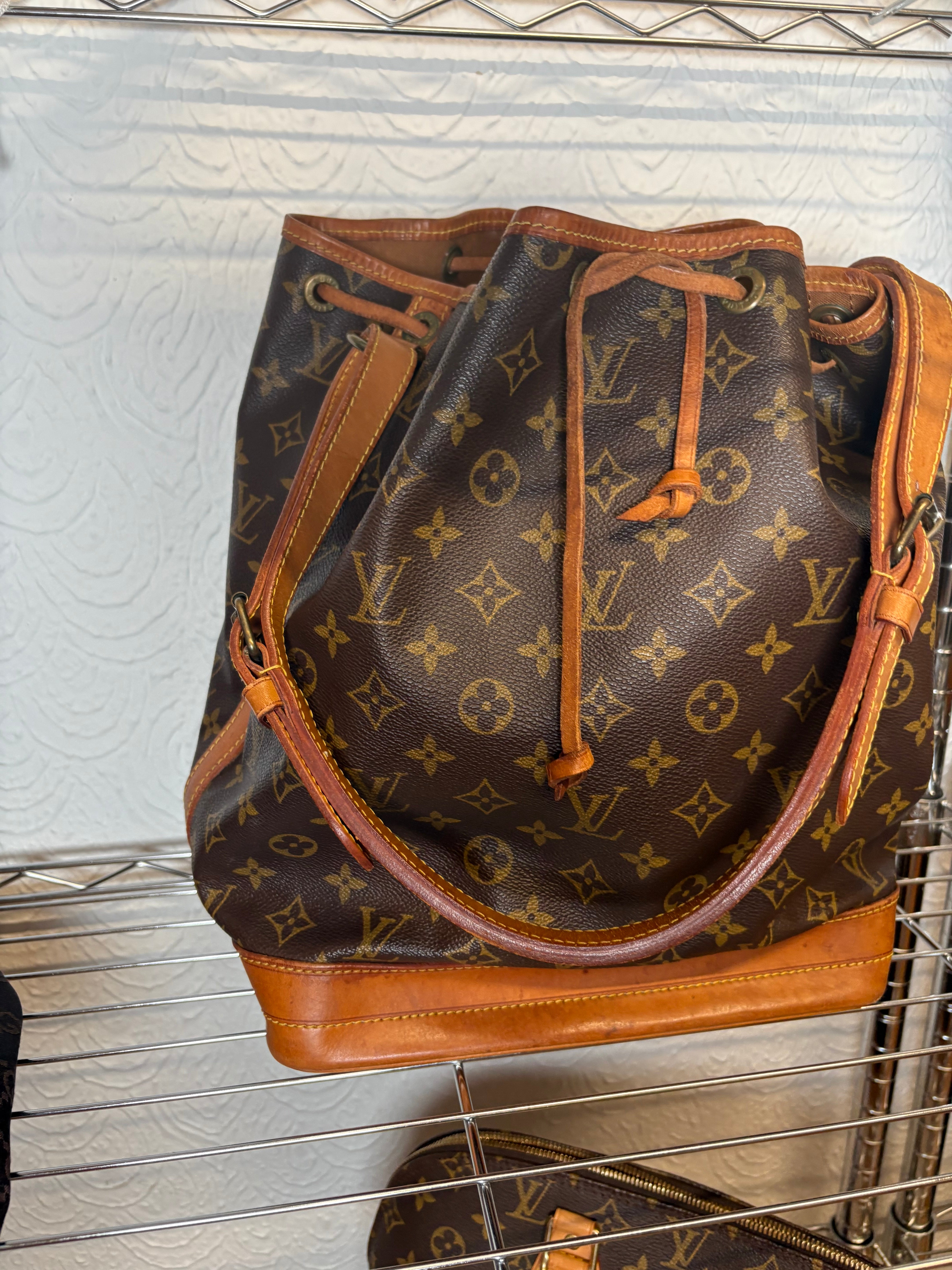 Louis Vuitton noè clásico vintage canvas monogram