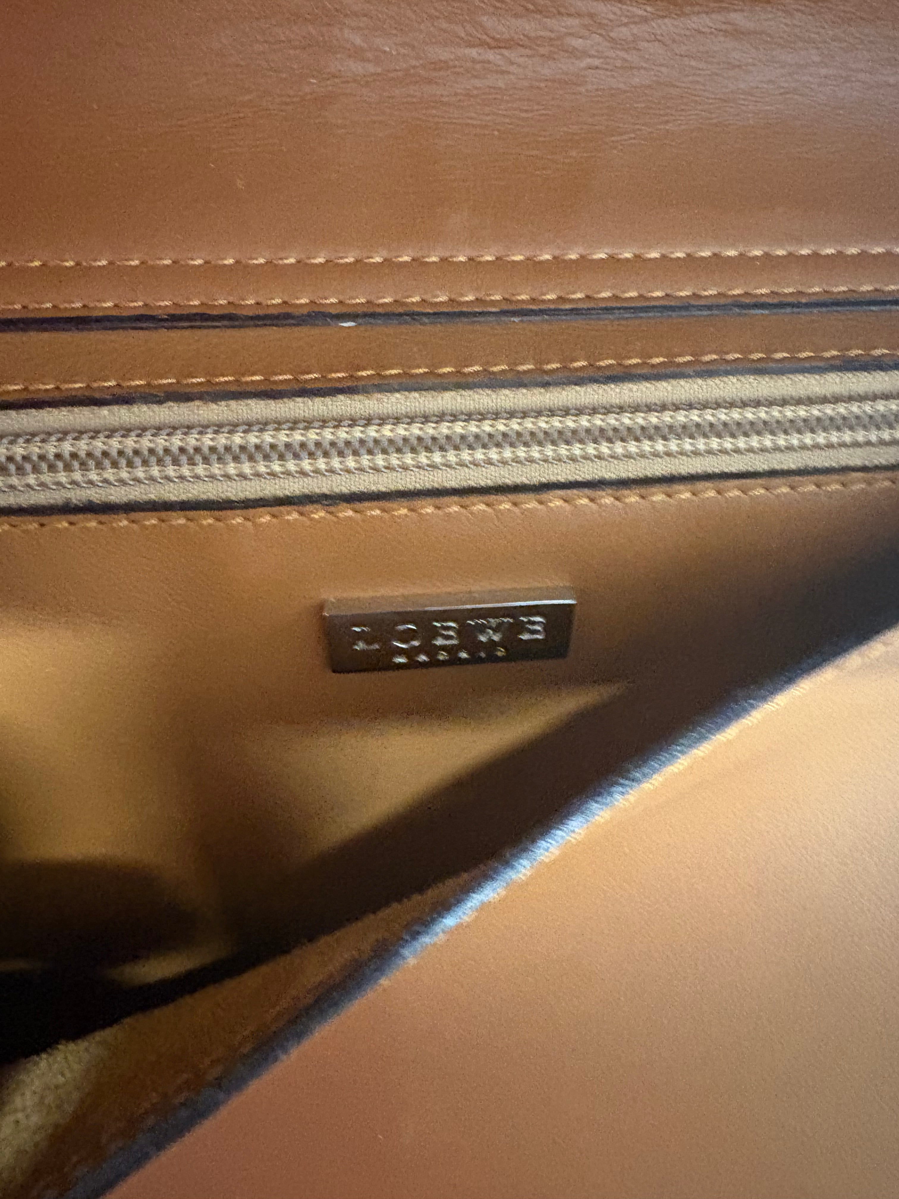 Loewe bandolera camel vintage