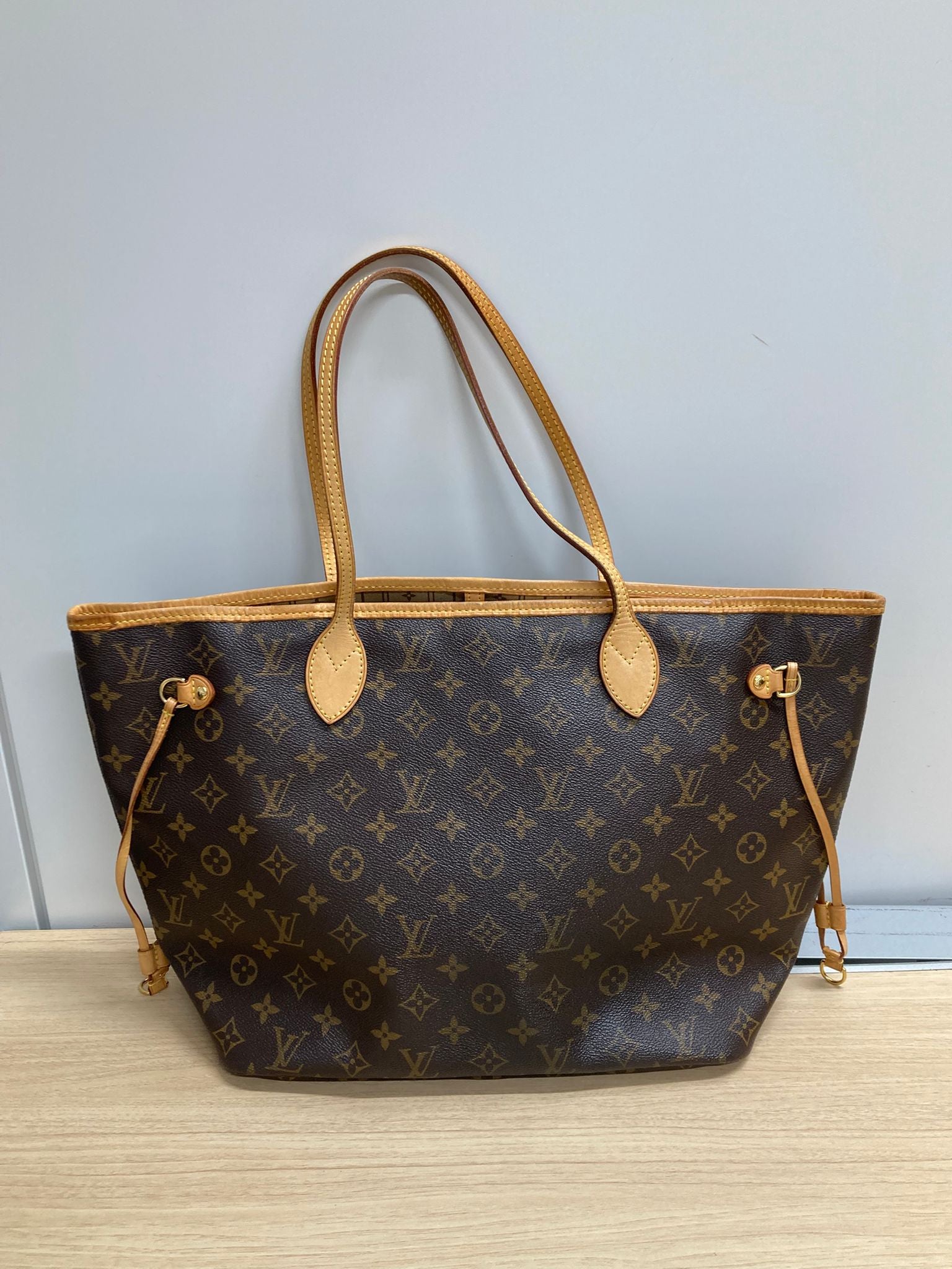 LOUIS VUITTON Neverfull MM Monogram