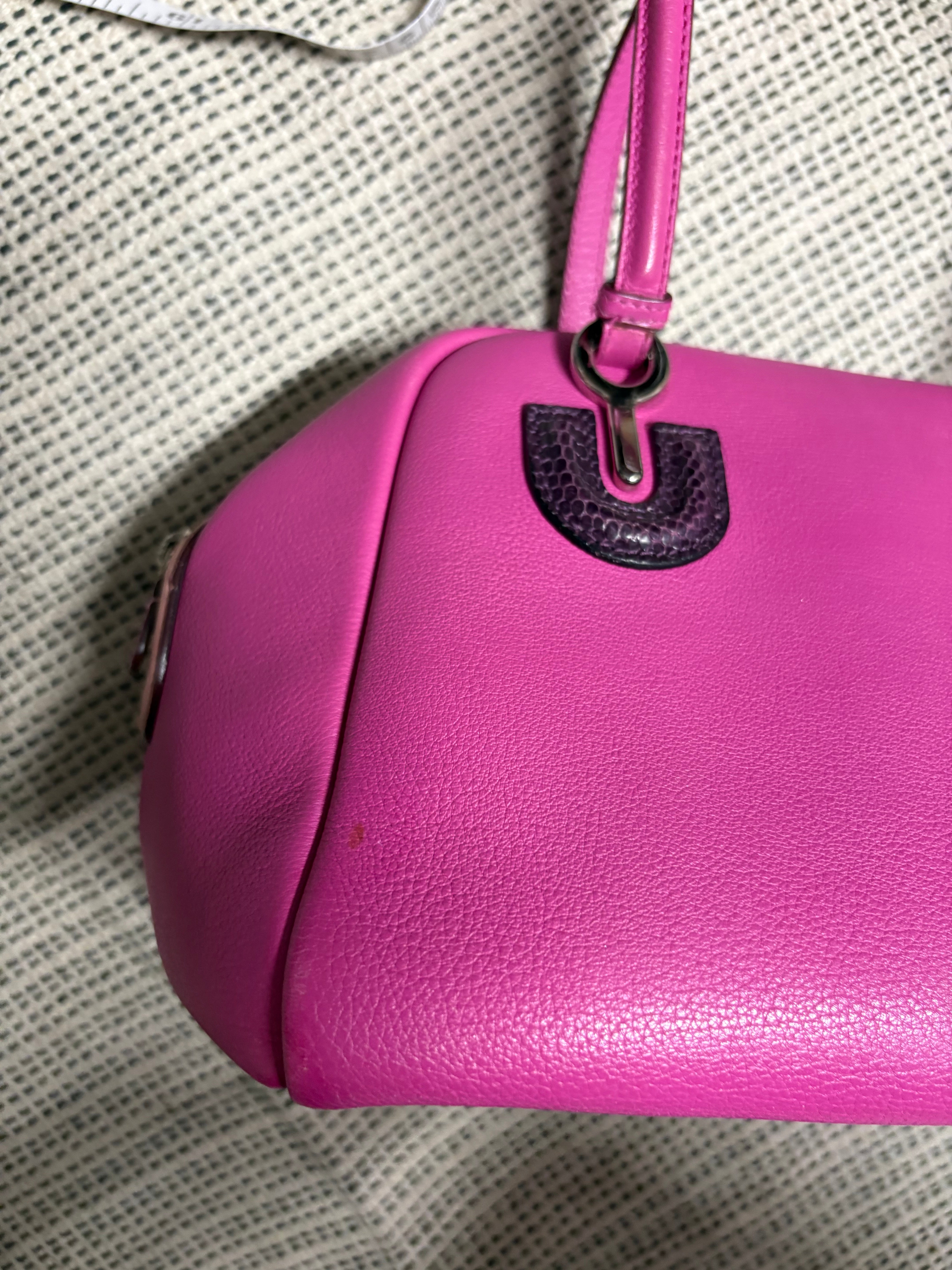Loewe Bolso Vintage Fucsia Piel con Detalles Exóticos