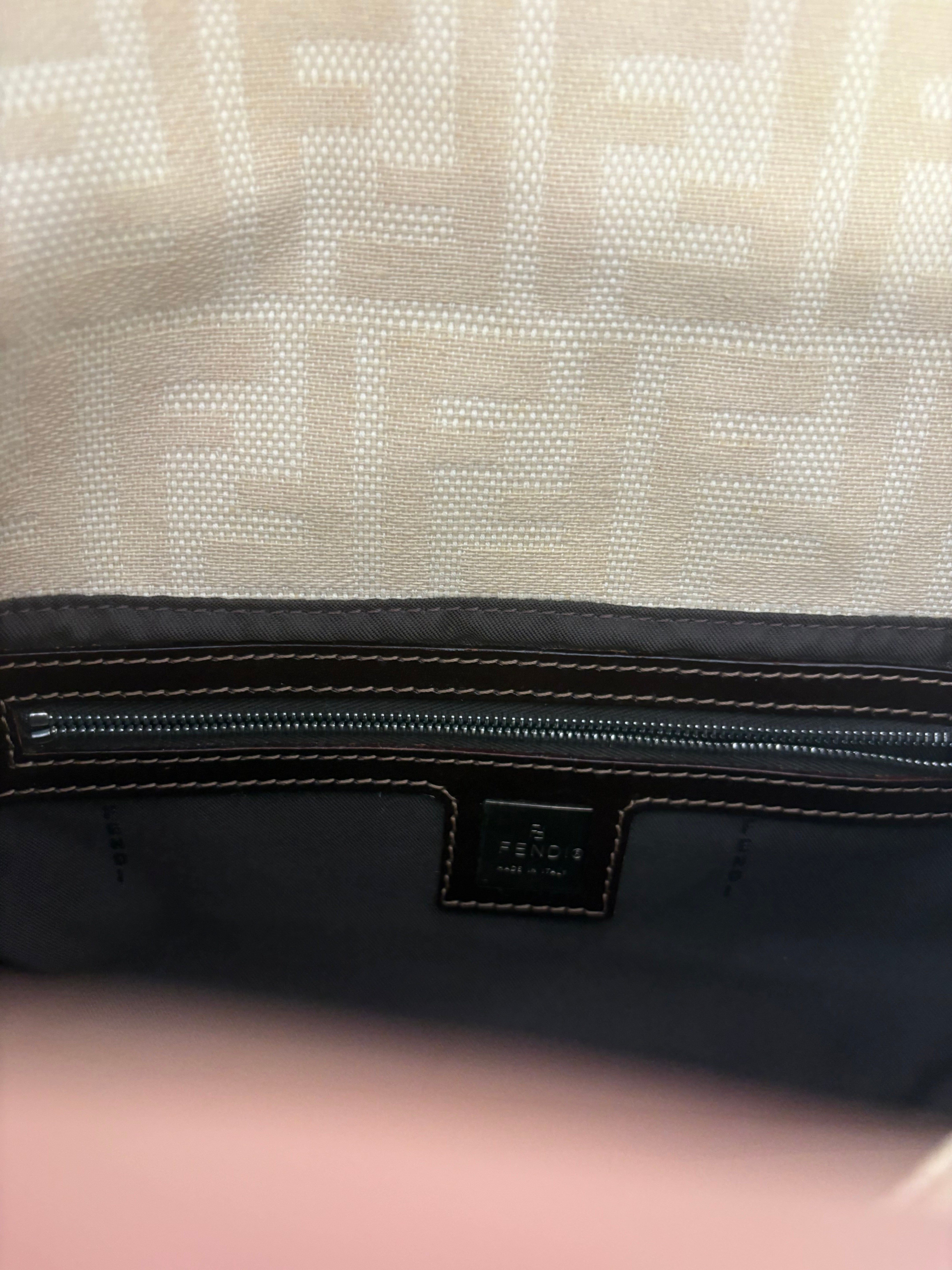 Fendi Baguette Zucca Canvas FF beige