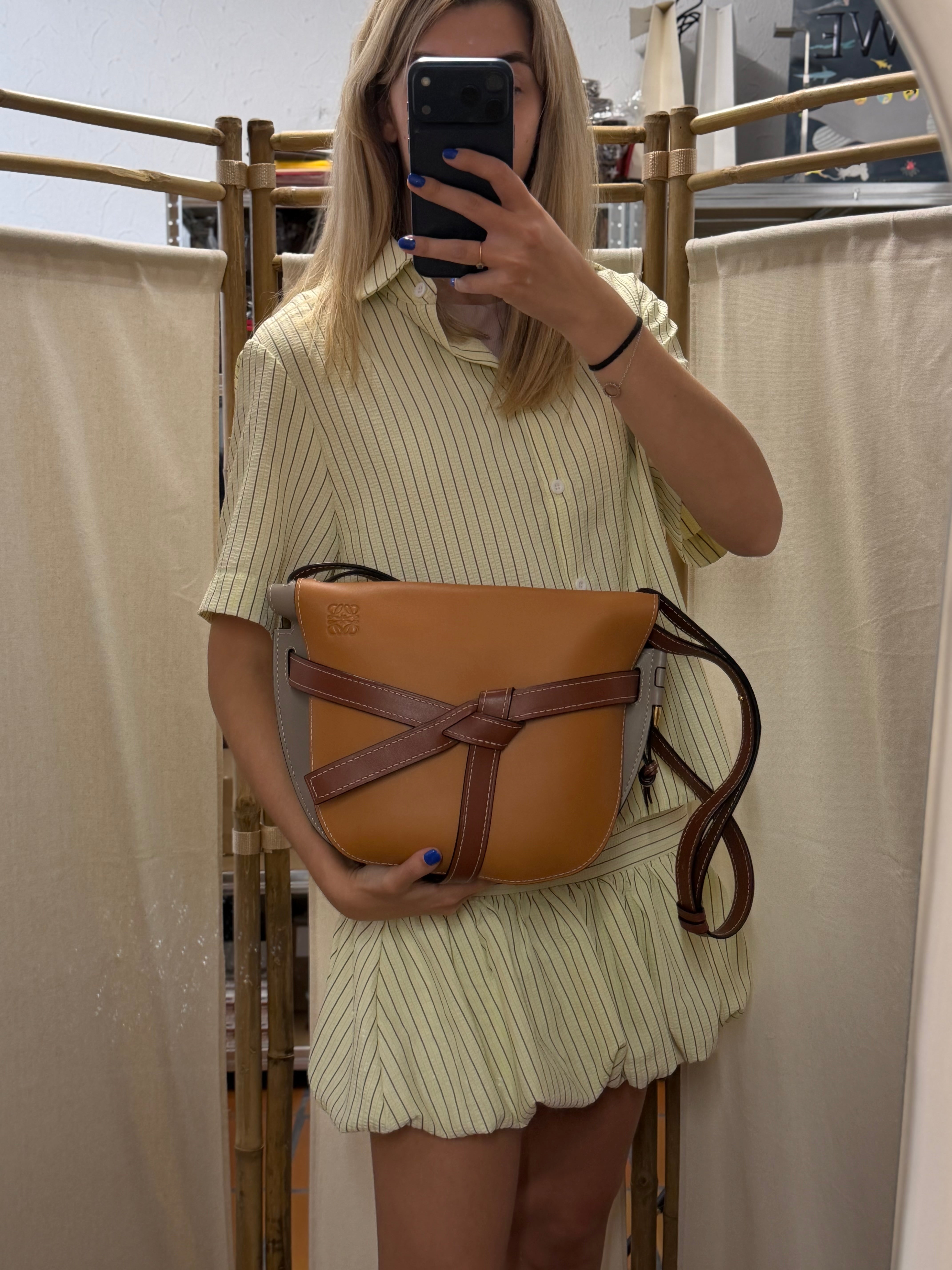 Loewe gate tricolor grande bandolera