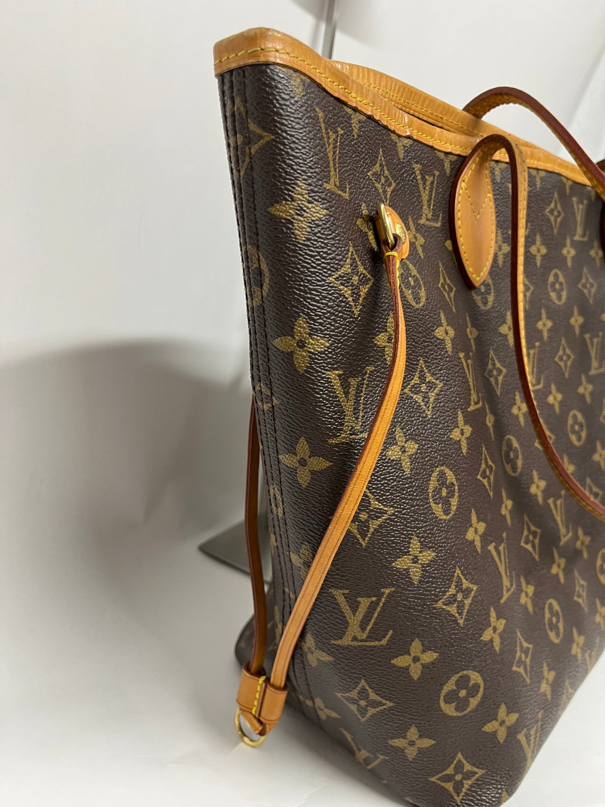 Louis Vuitton Neverfull MM Lona Monogram