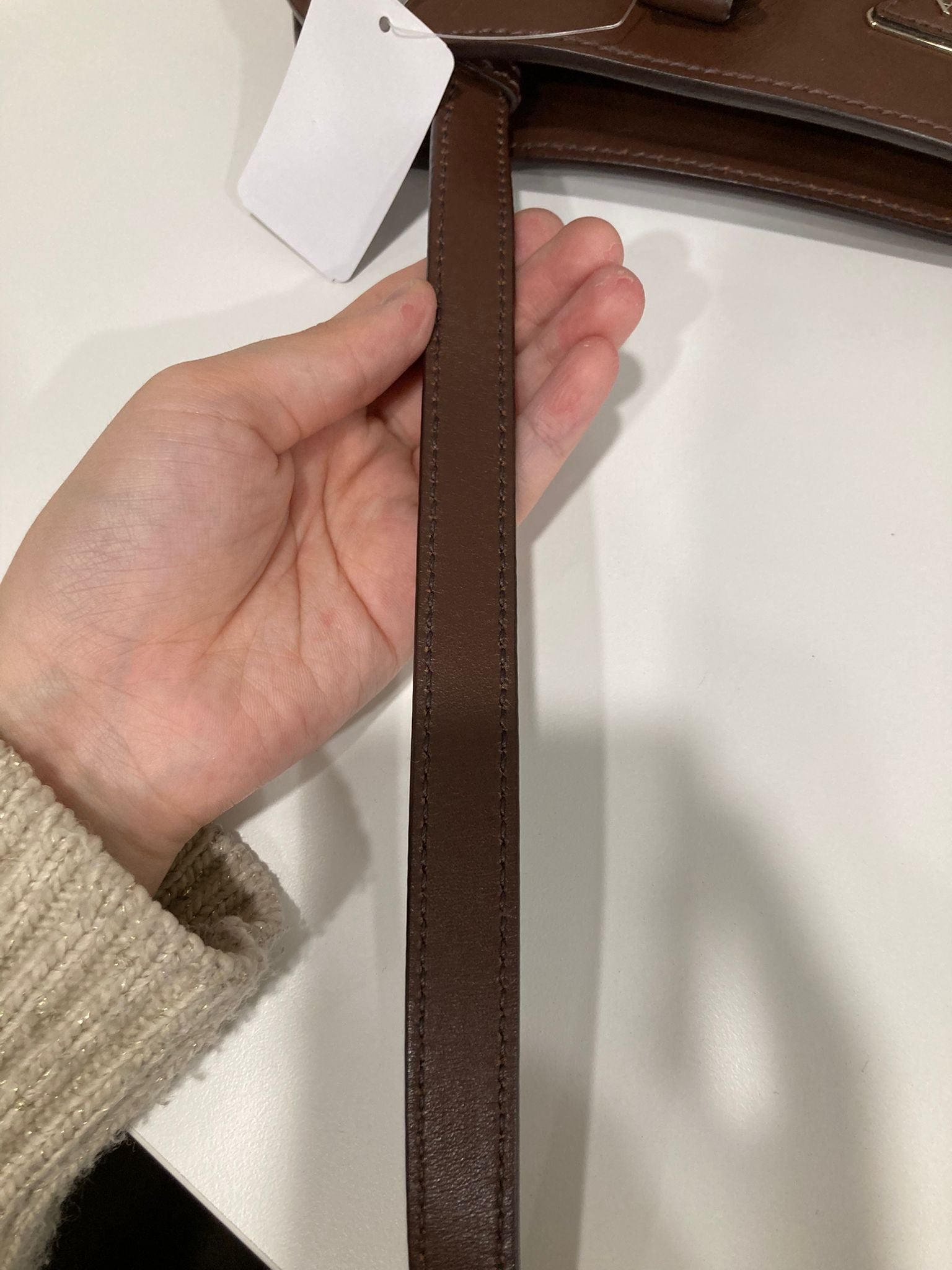 Prada Bauletto 2Way en piel marrón con bandolera