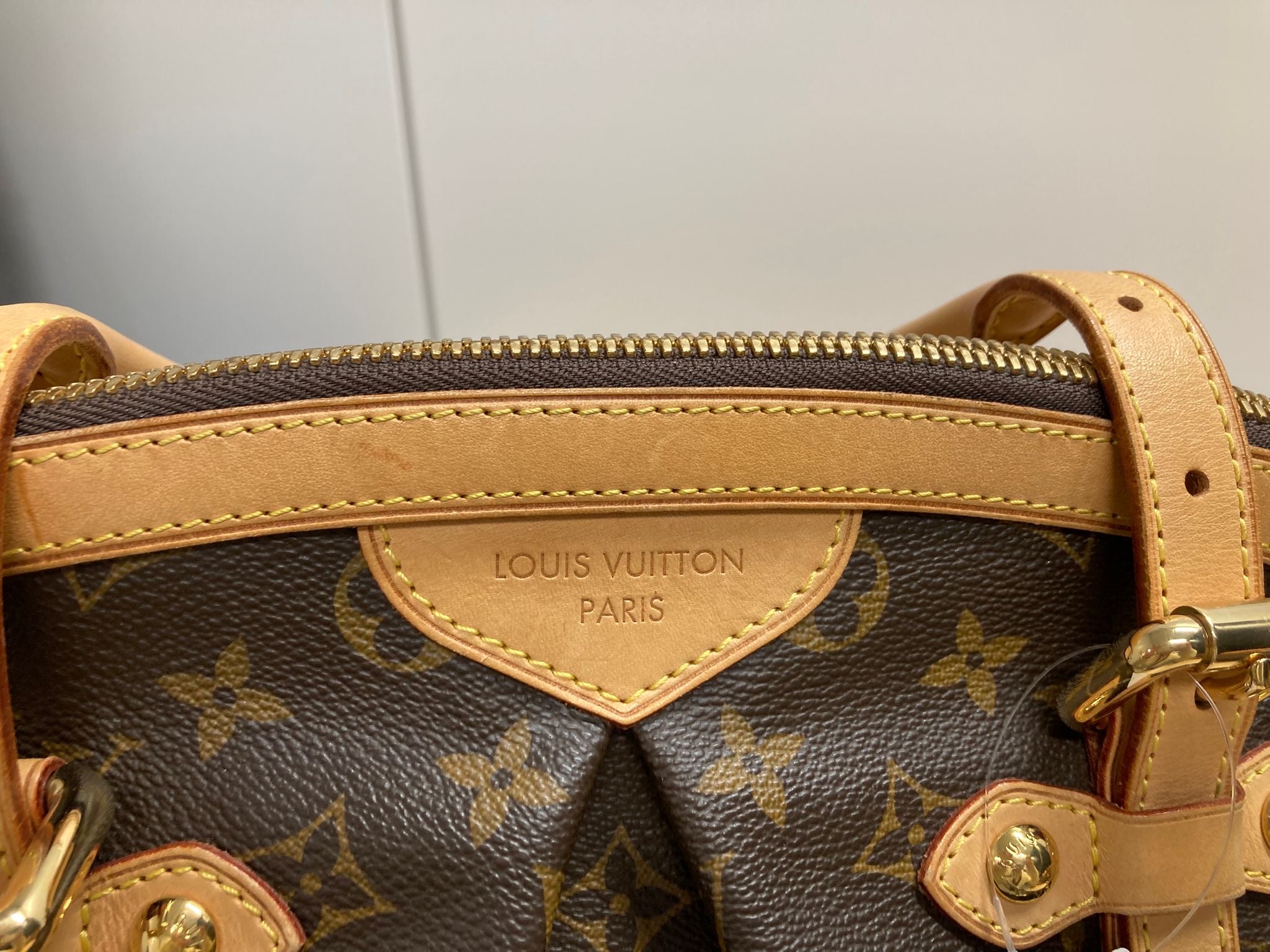Louis Vuitton tivoli GM monogram
