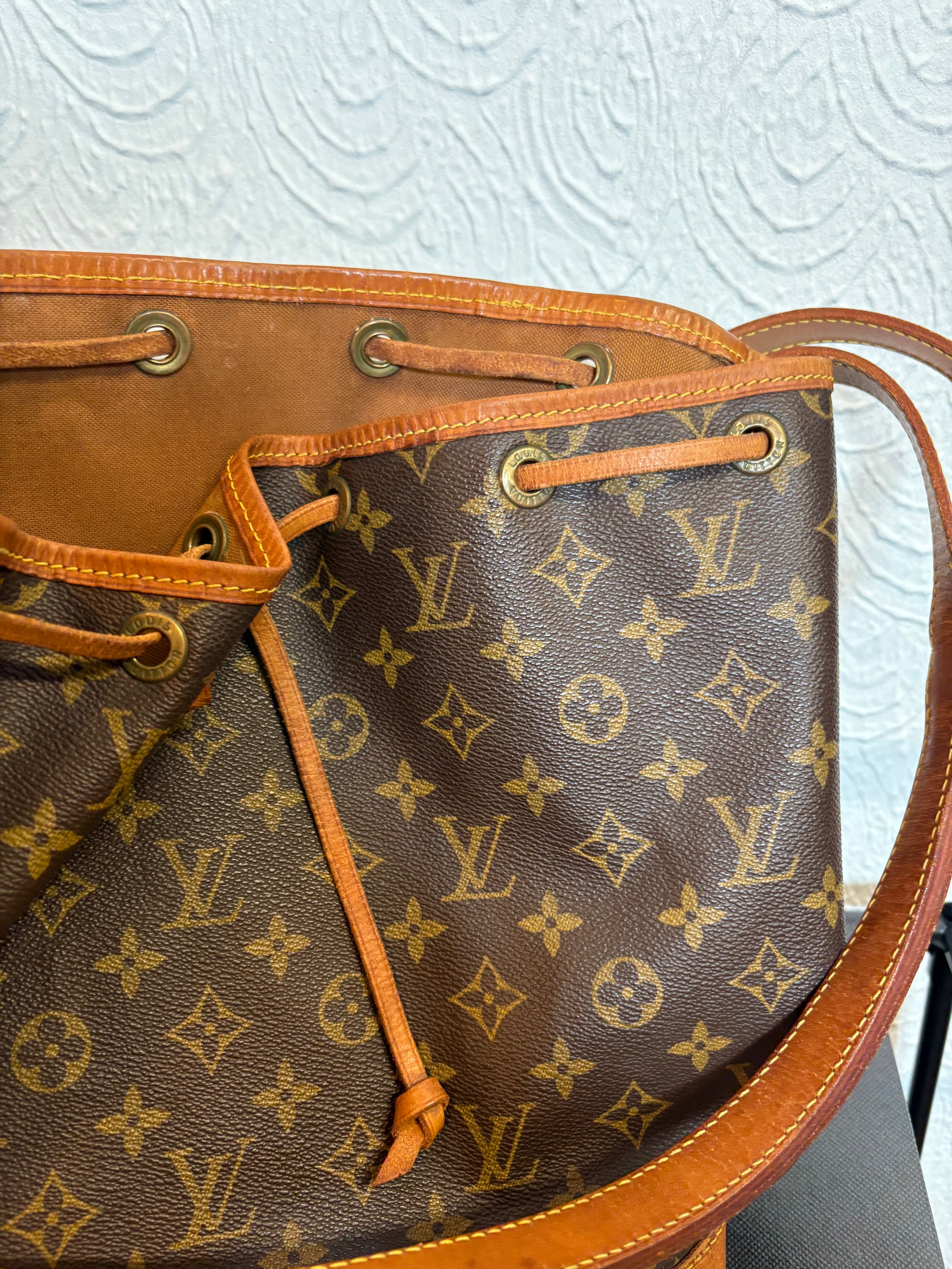 Louis Vuitton noè clásico vintage canvas monogram