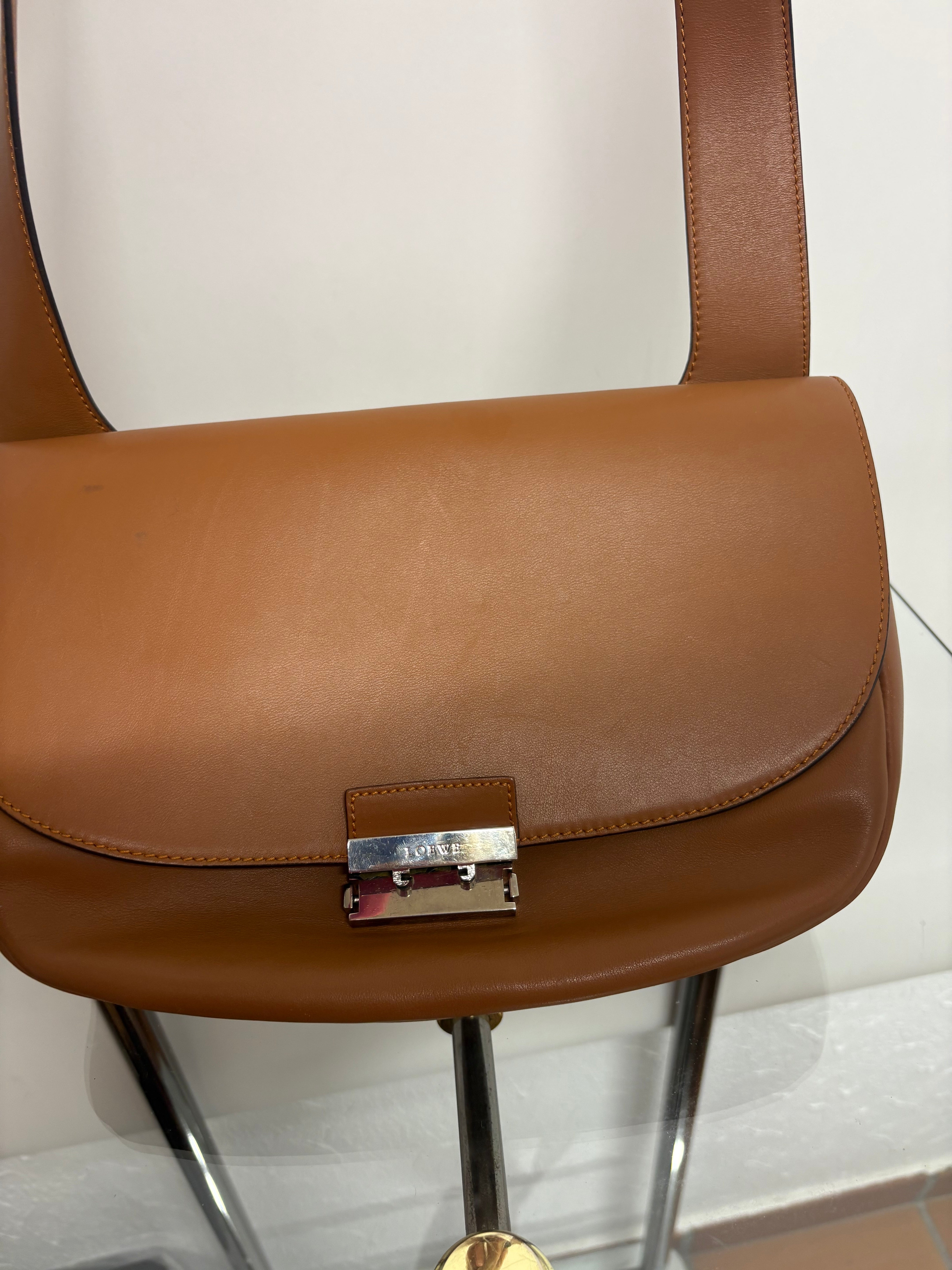 Loewe bandolera camel vintage