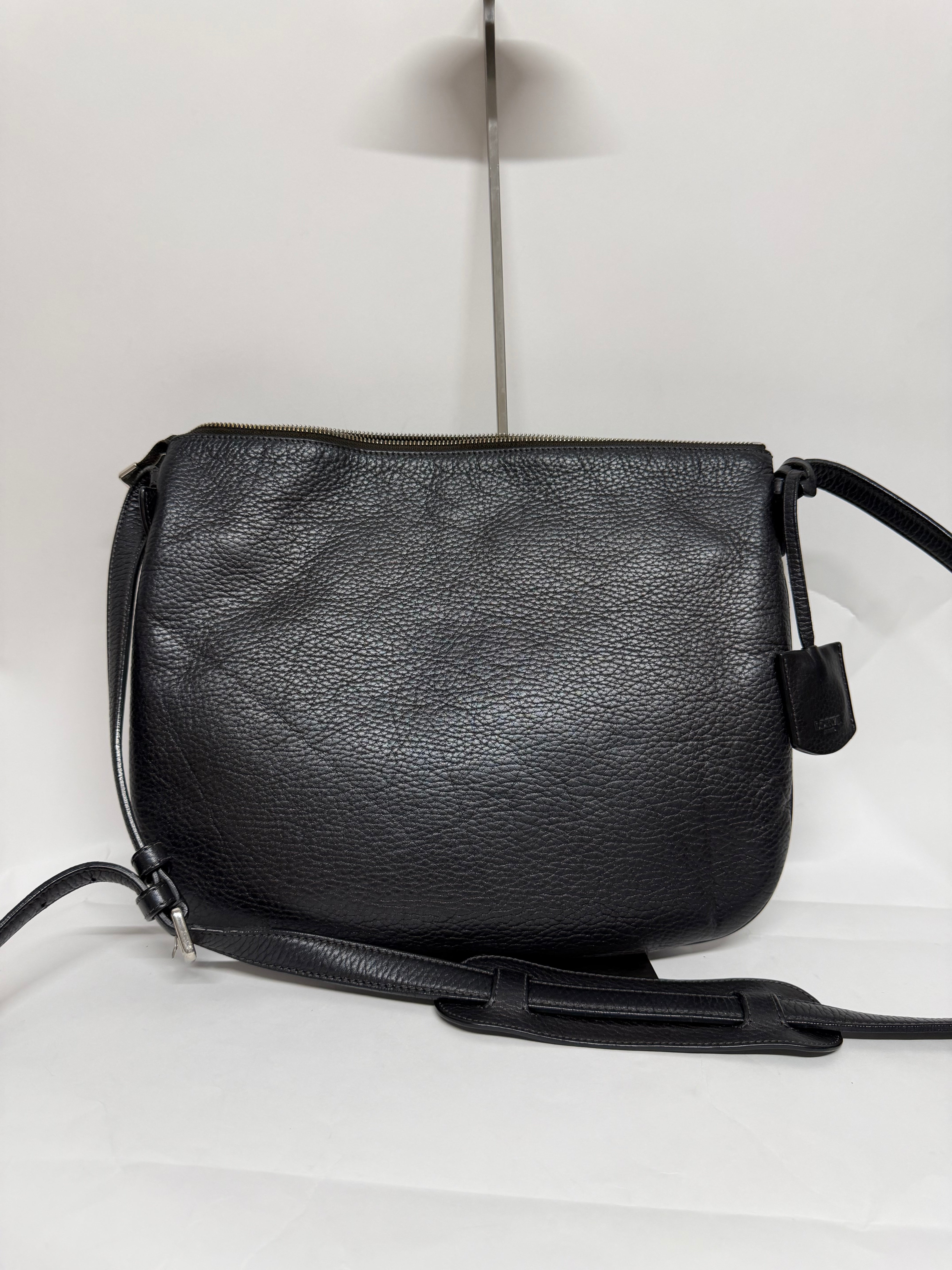 Loewe Heritage Bandolera Piel Granulada Negra