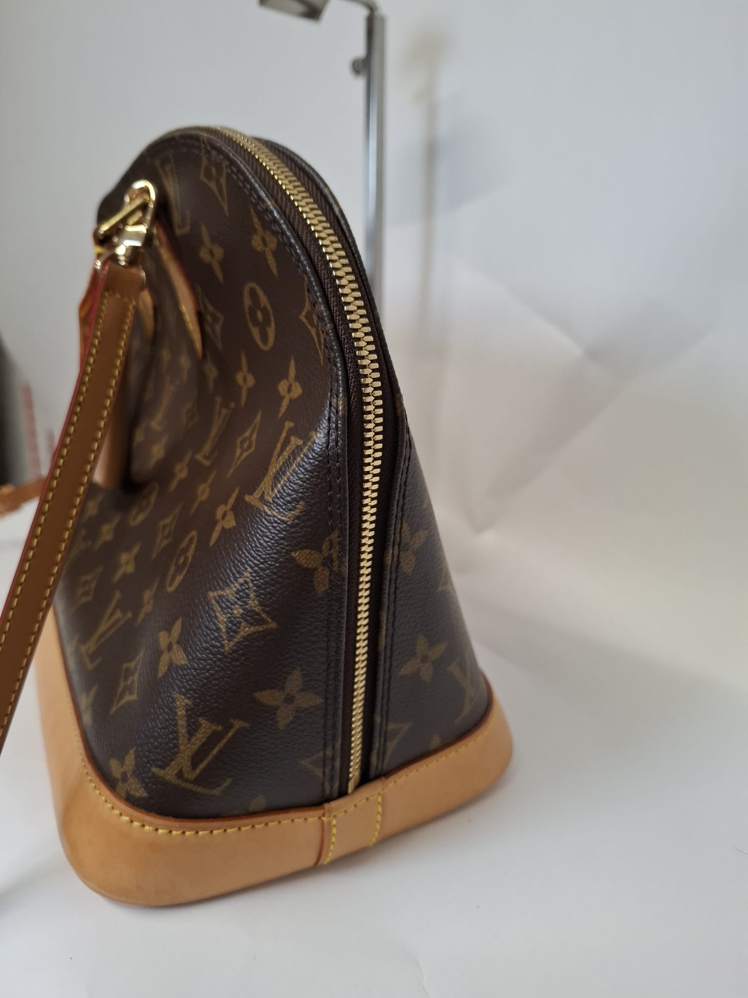 Louis Vuitton Alma PM Monogram FL0035