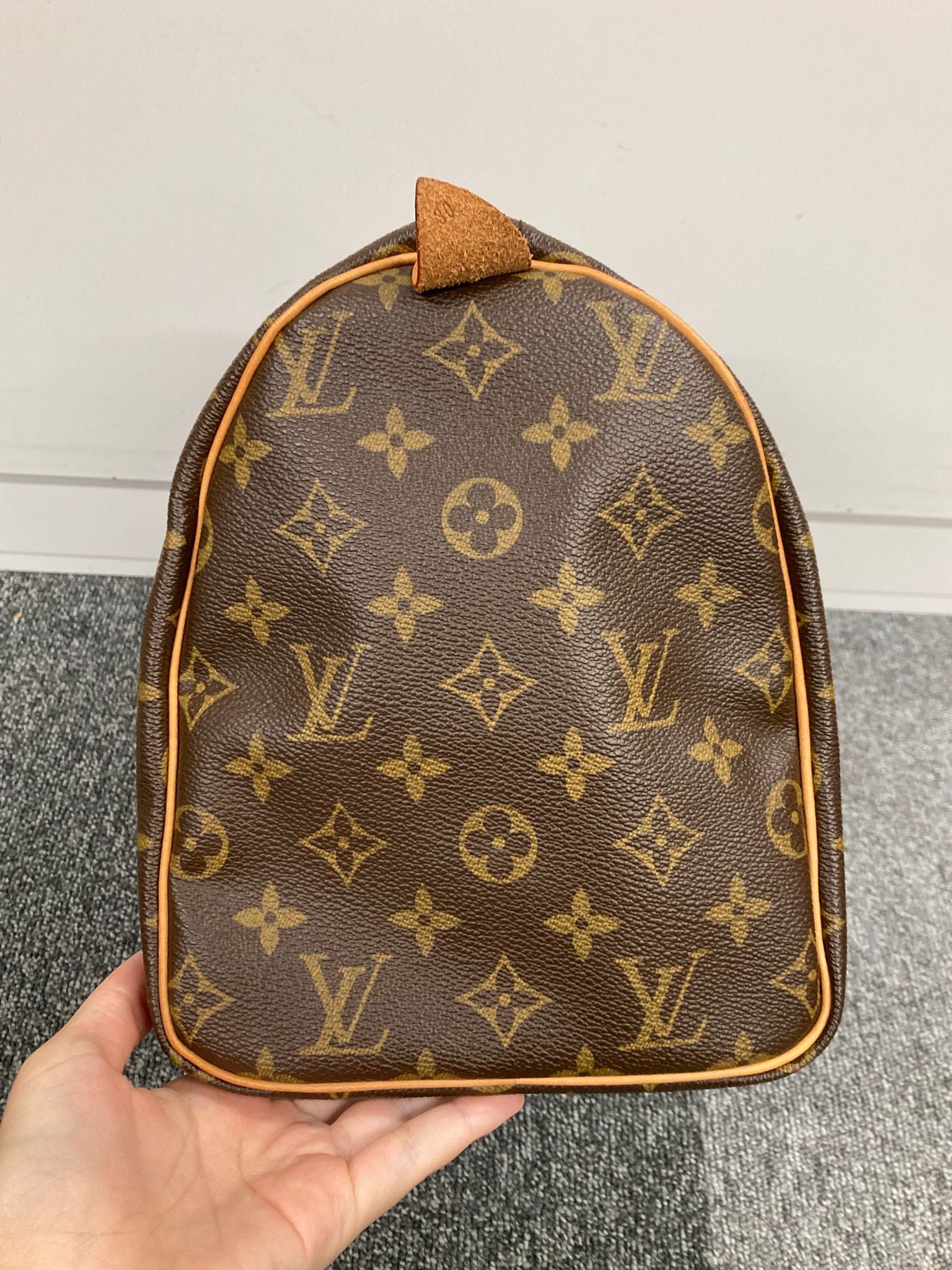 Louis Vuitton speedy 30 monogram
