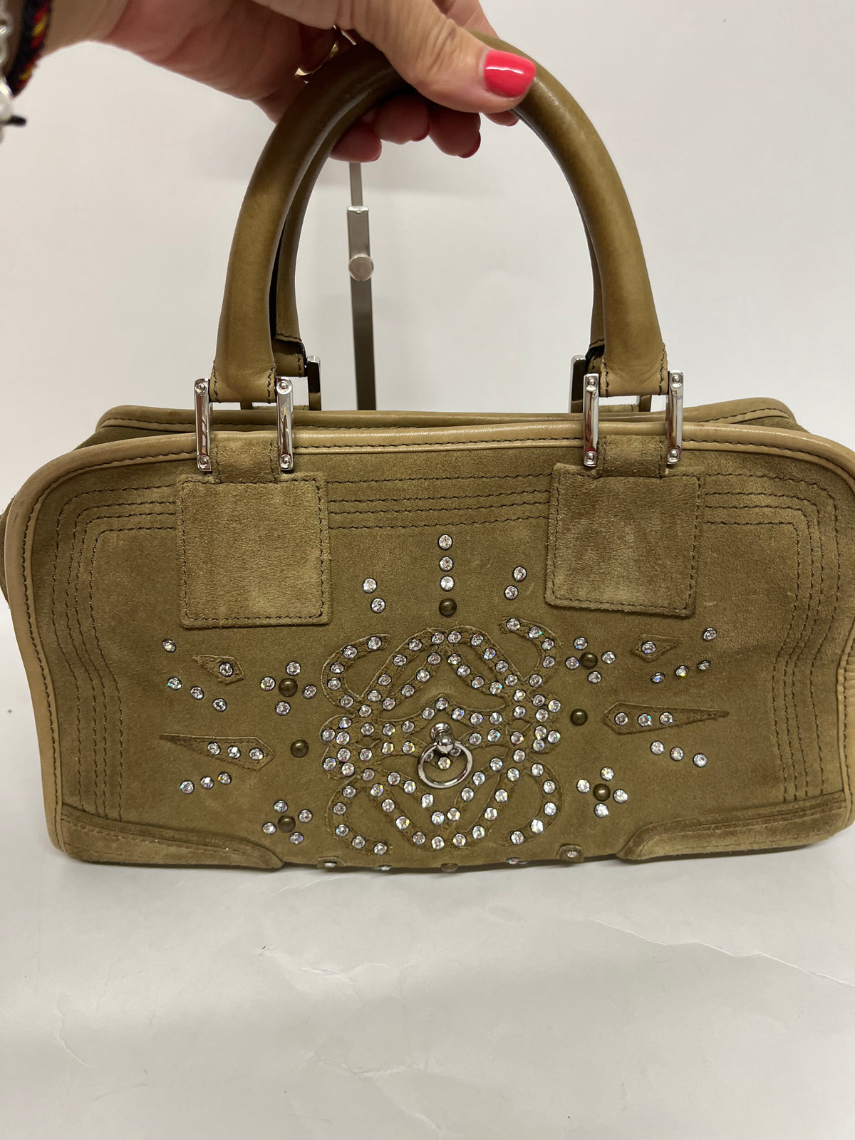 Loewe Amazona 28 Ante Caqui con Cristales de Swarovski · Herrajes Plata