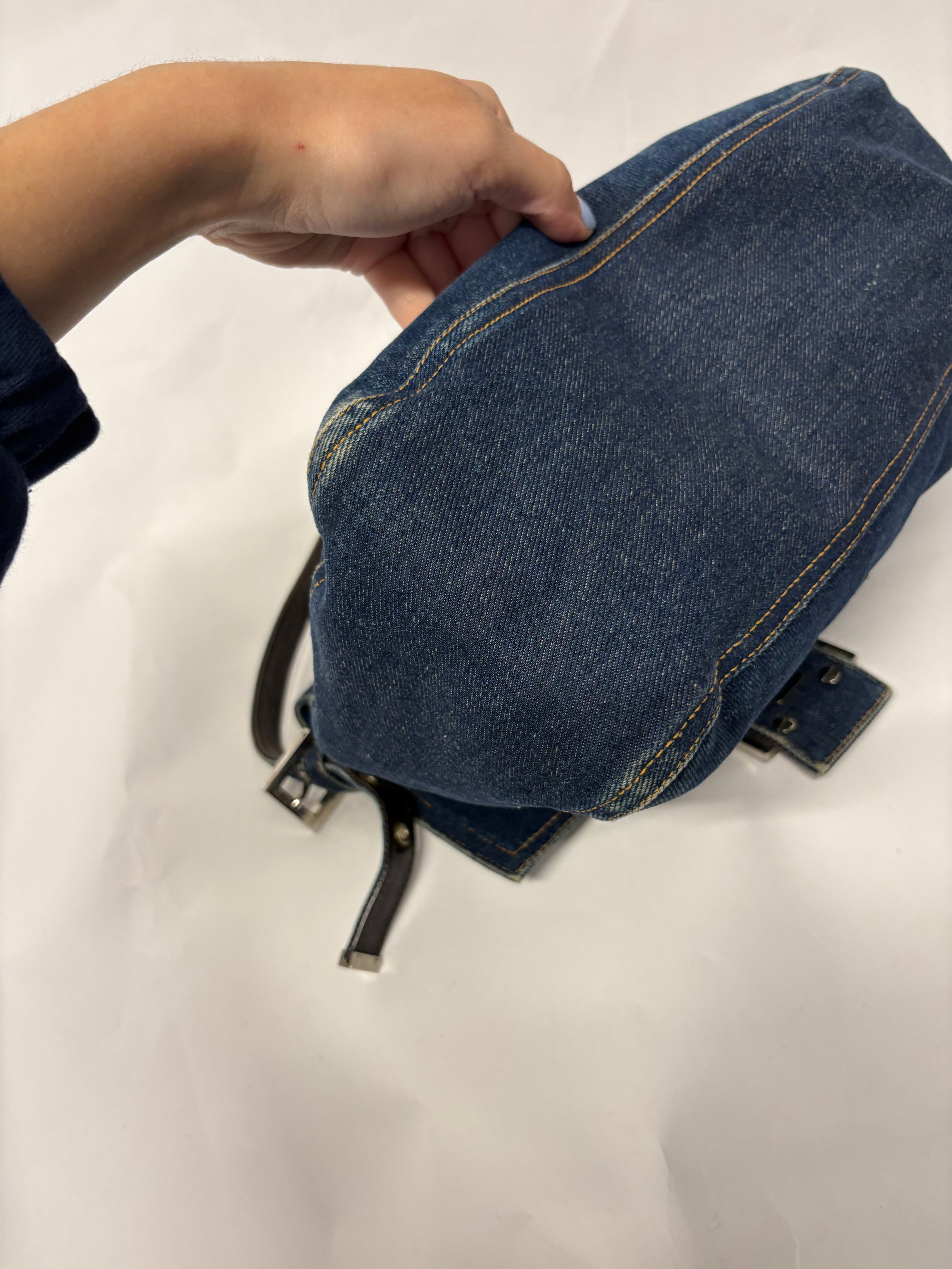 Fendi Mamma Baguette Denim - Icono Vintage