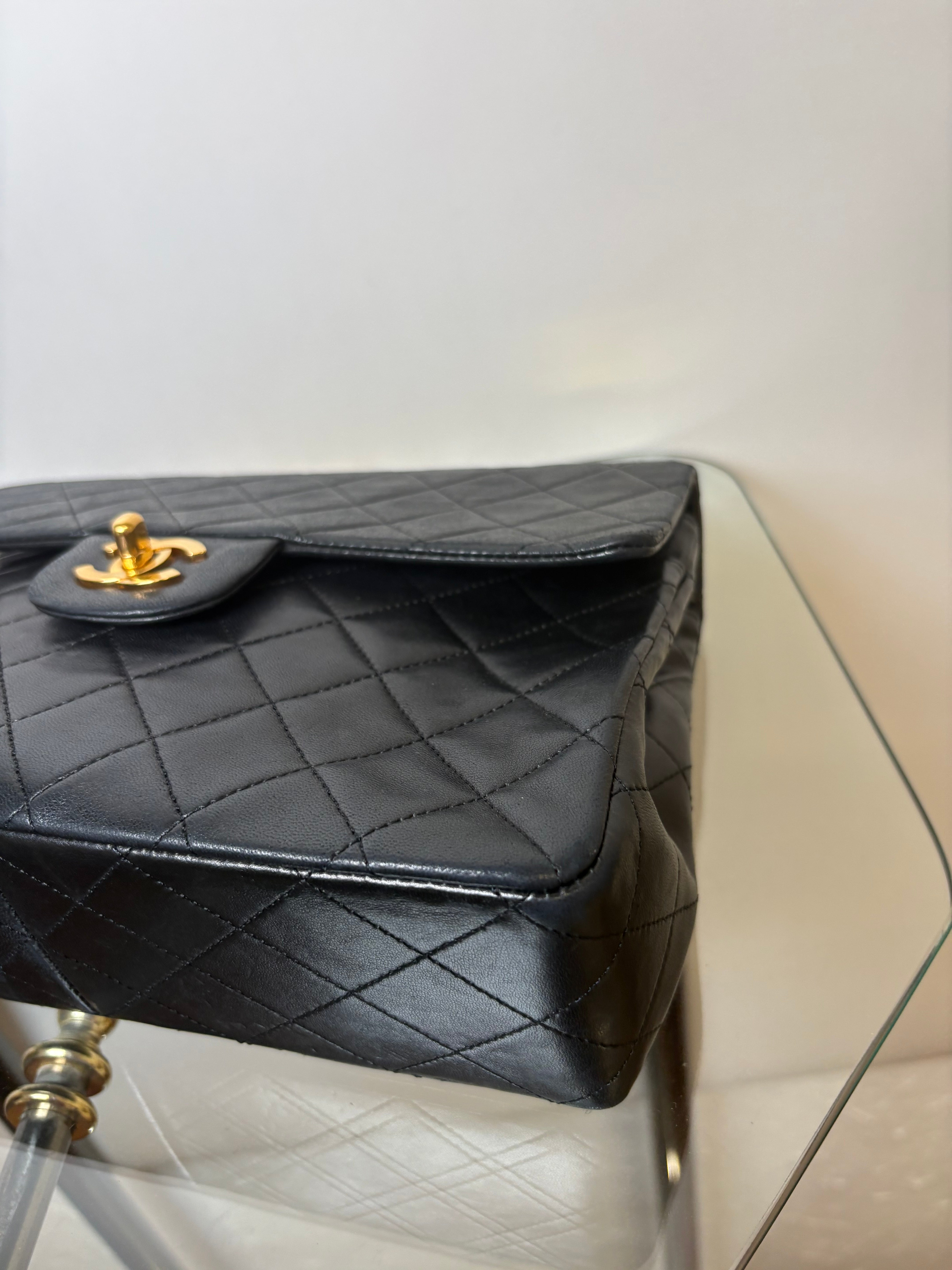 Chanel timeless 25 double flap matelassé negro – serie 1