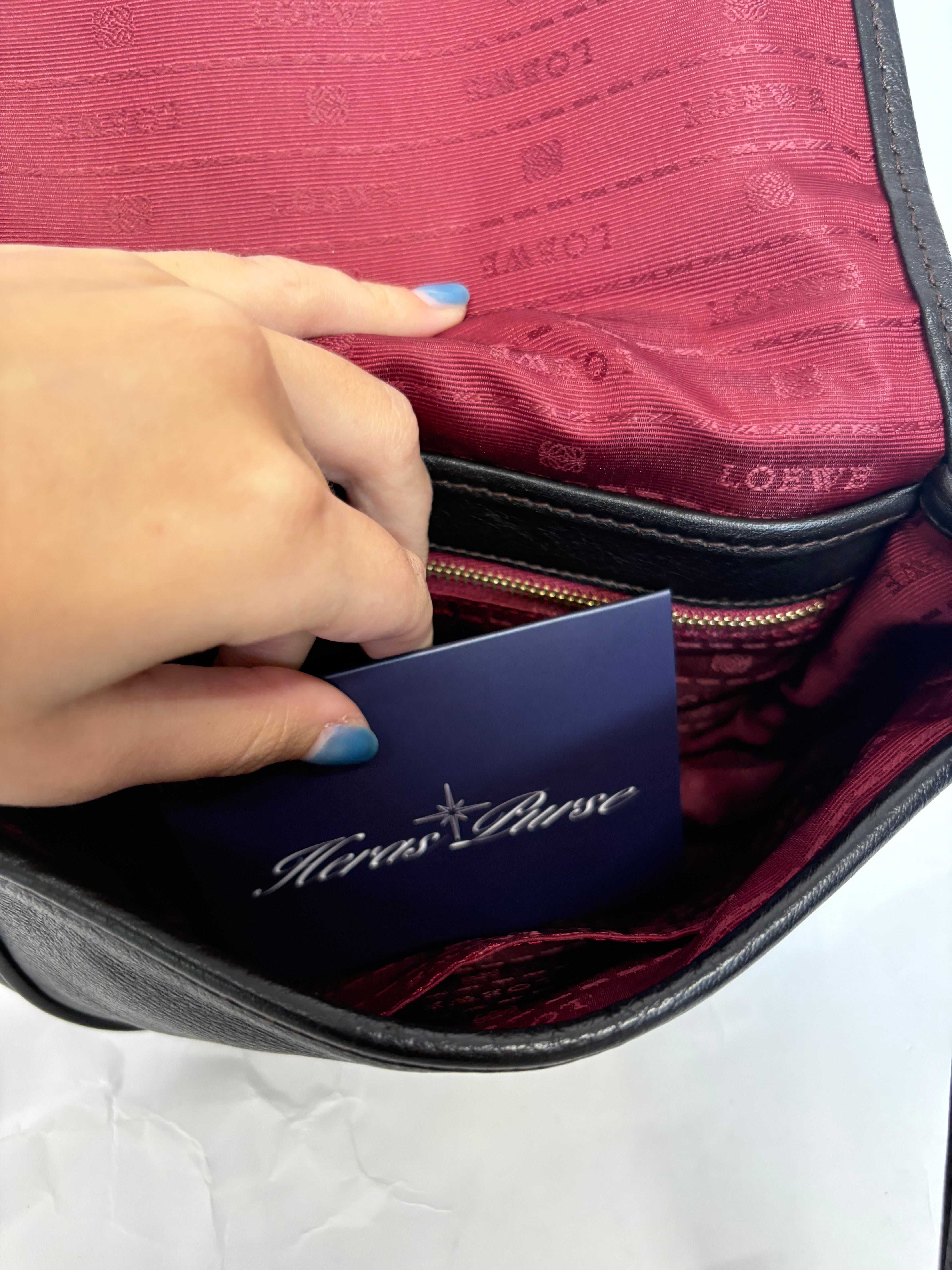 Loewe Heritage Pequeña Marrón – Vintage Crossbody Bag