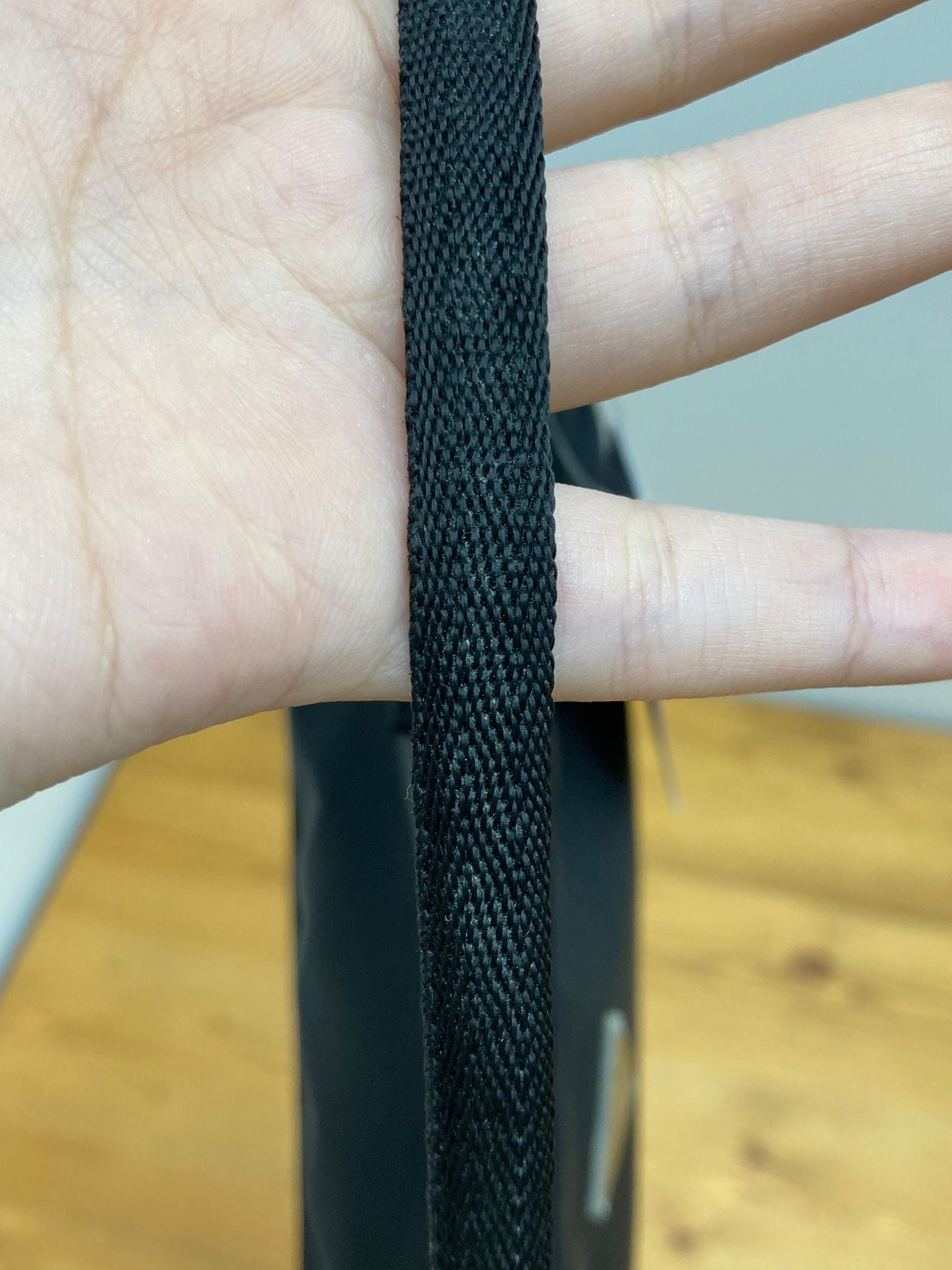 Prada hobo nylon negra