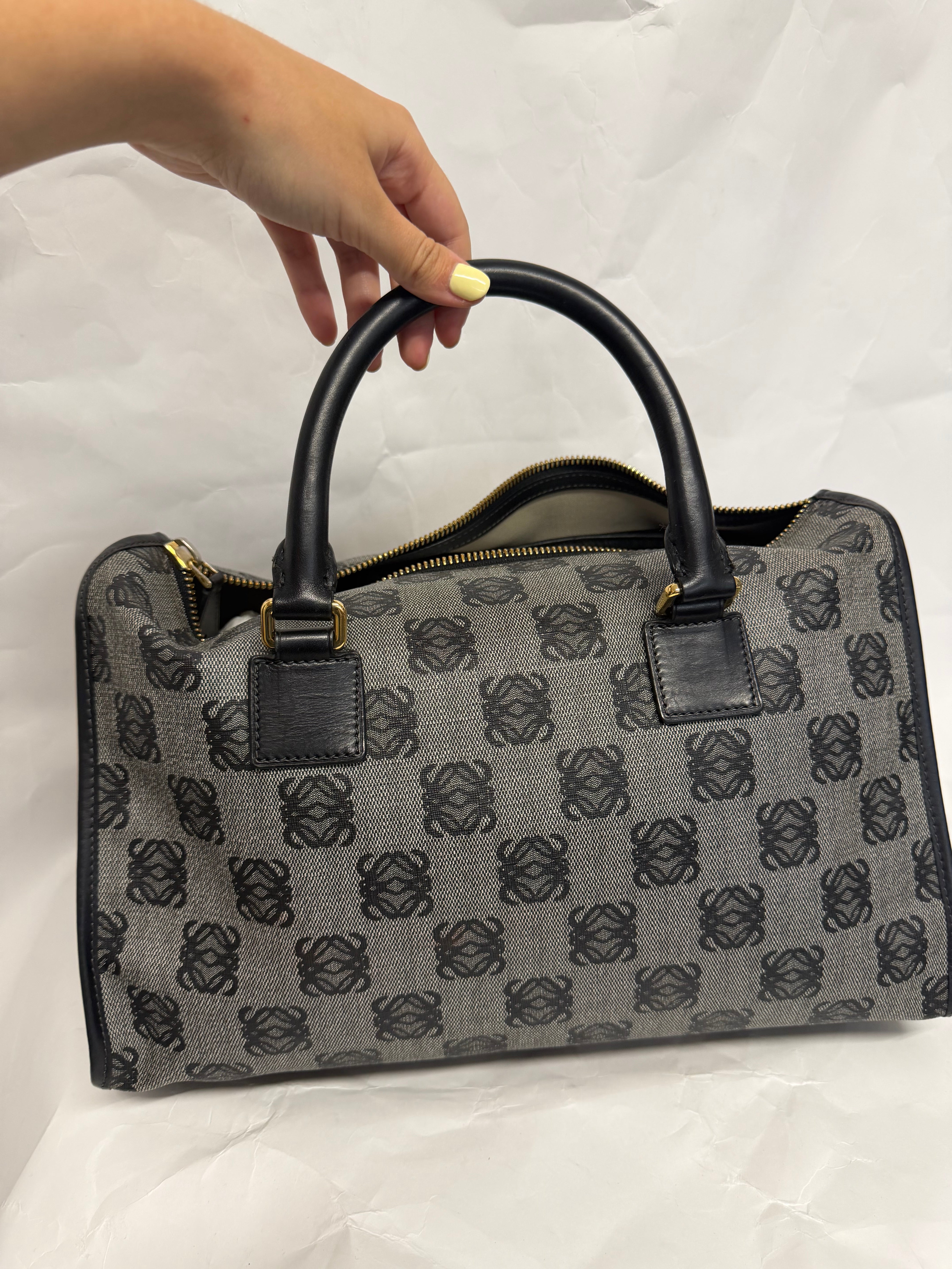 Loewe Amazona 36 Jacquard Anagram azul marino