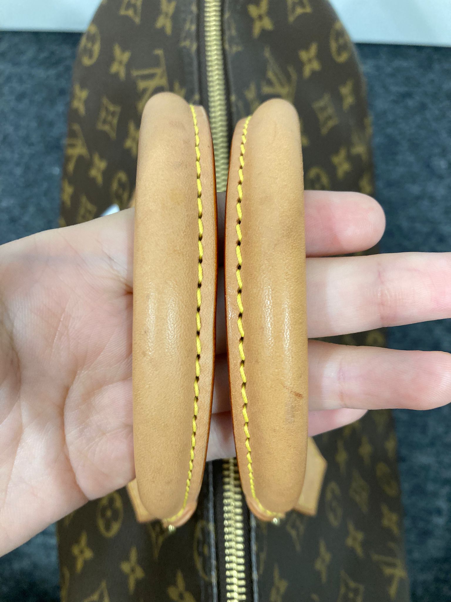 Louis Vuitton speedy 35 canvas monogram