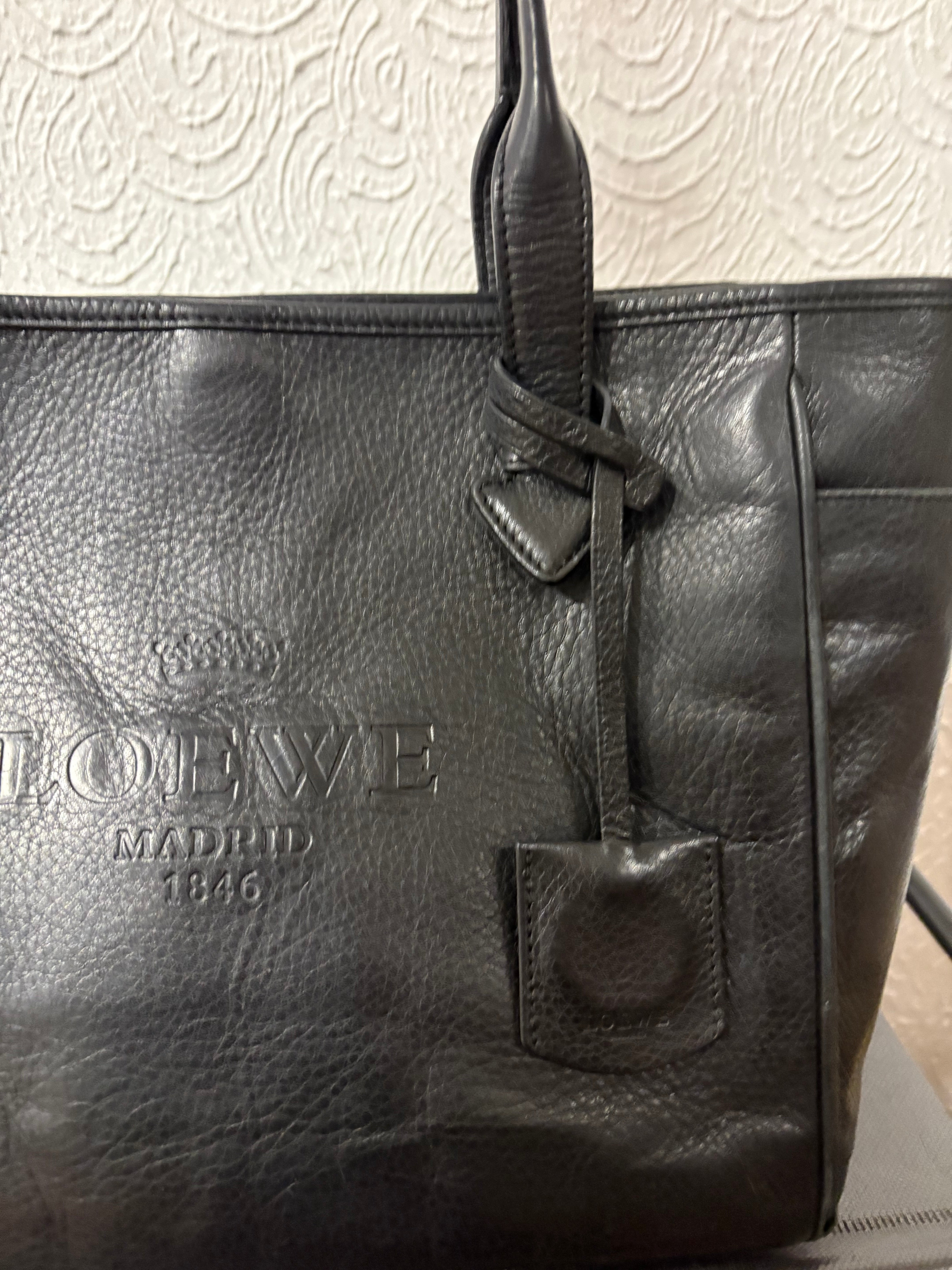 Loewe heritage tote negra vintage