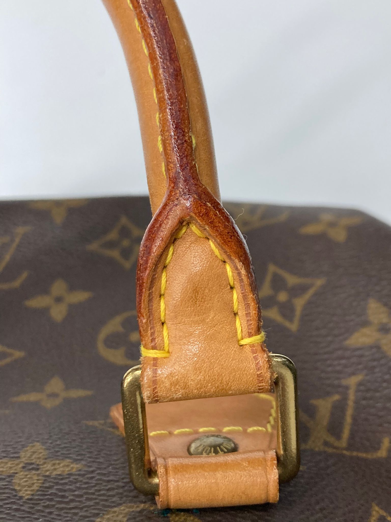 Louis Vuitton speedy 25 canvas monogram