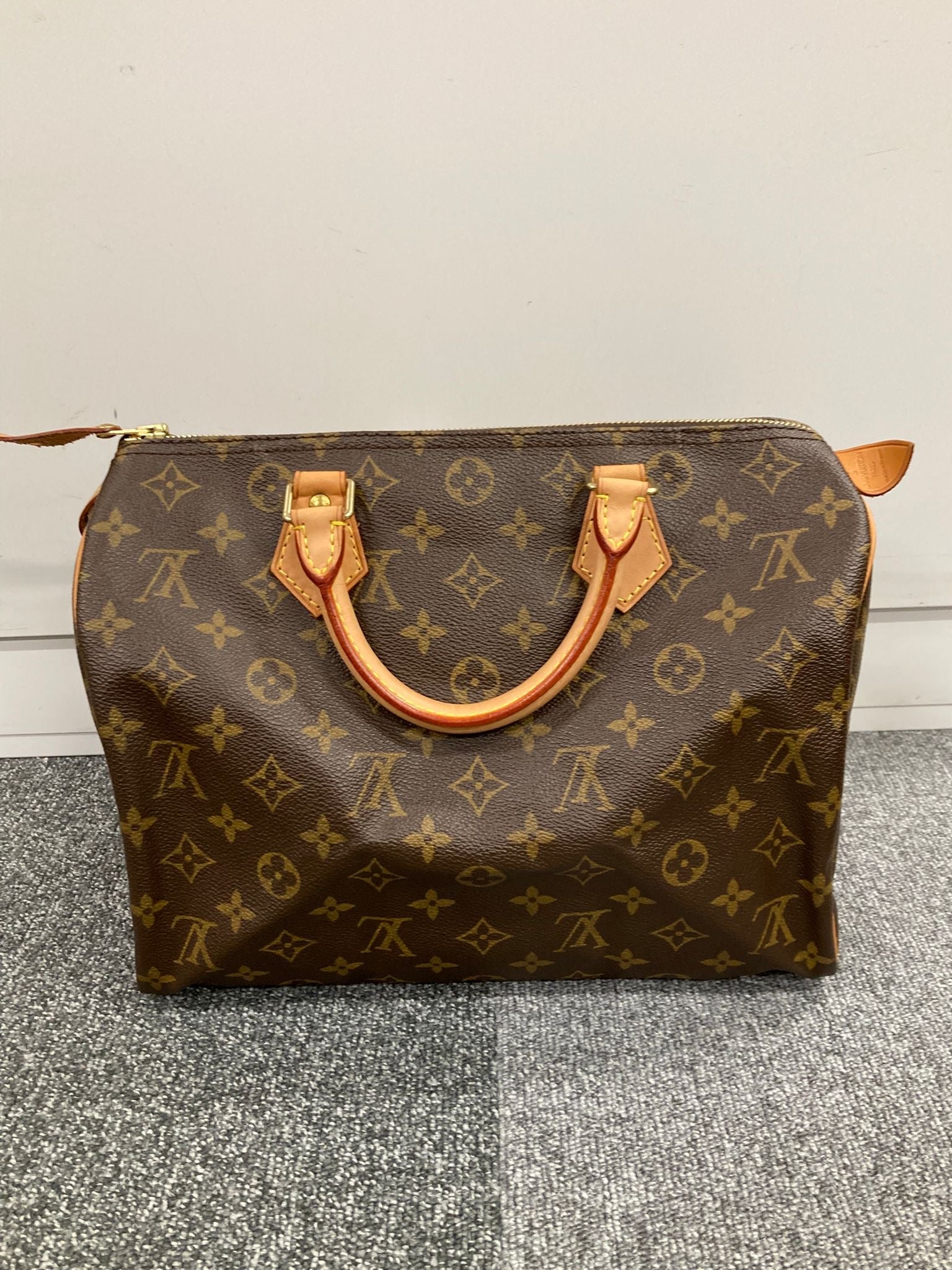 Louis Vuitton speedy 30 monogram