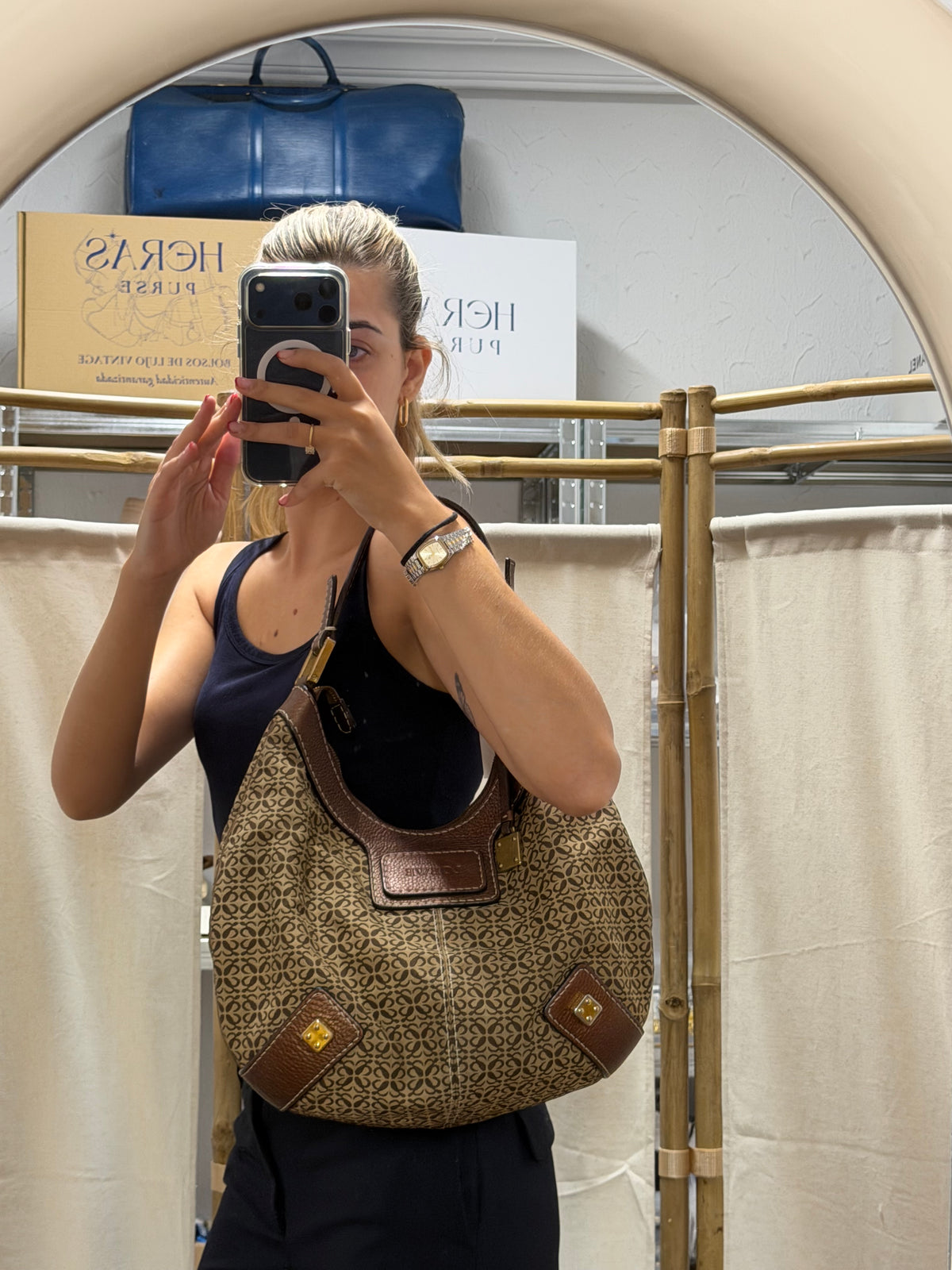 Loewe Anagram safari New Road Hobo Lona Beige
