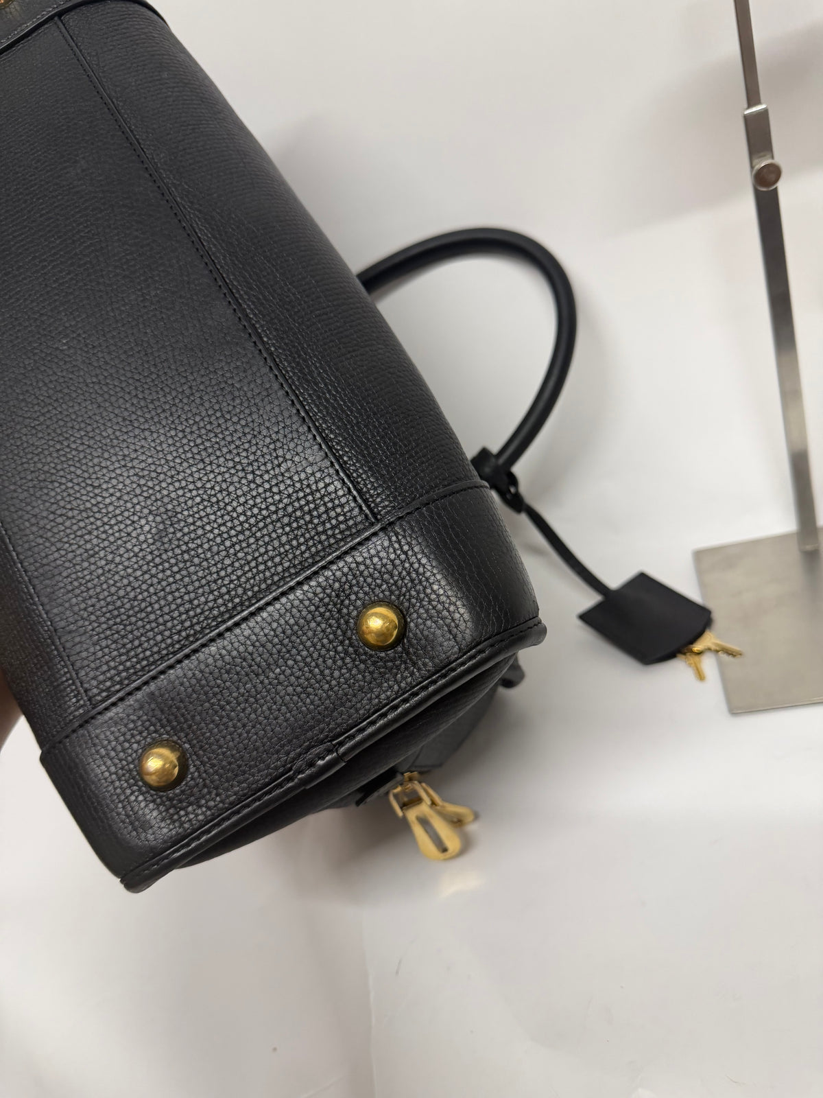 Loewe Amazona Negra Herrajes Dorados