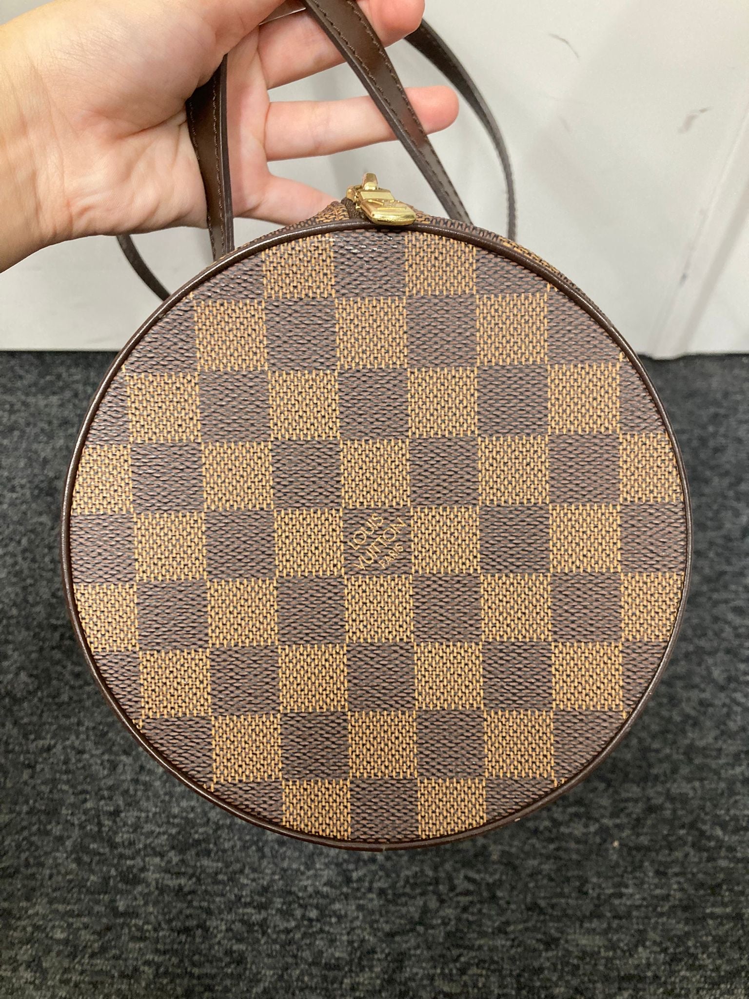 Louis Vuitton Papillon 30 en Damier Ébène