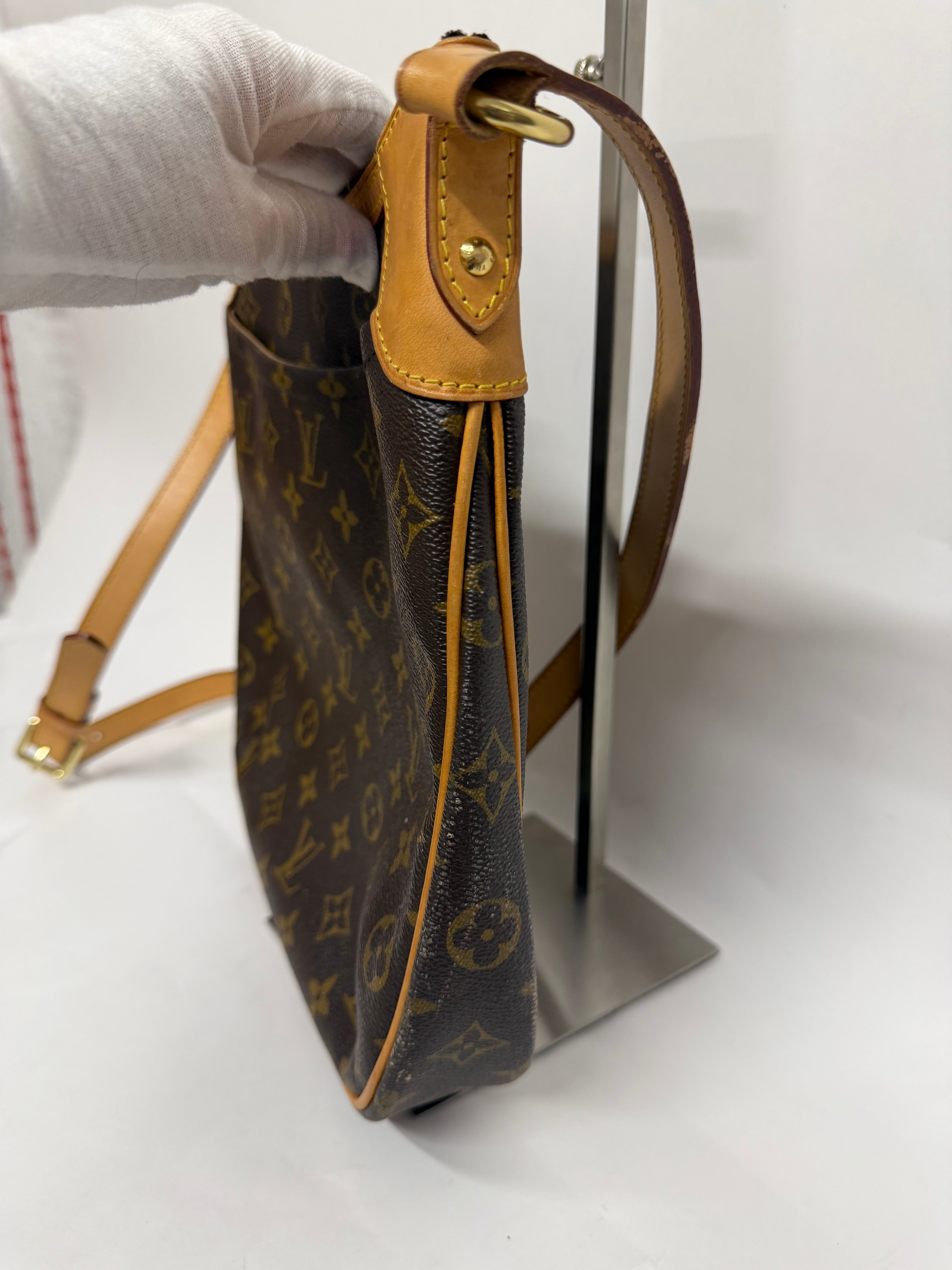 Louis Vuitton Odéon bandolera Monogram
