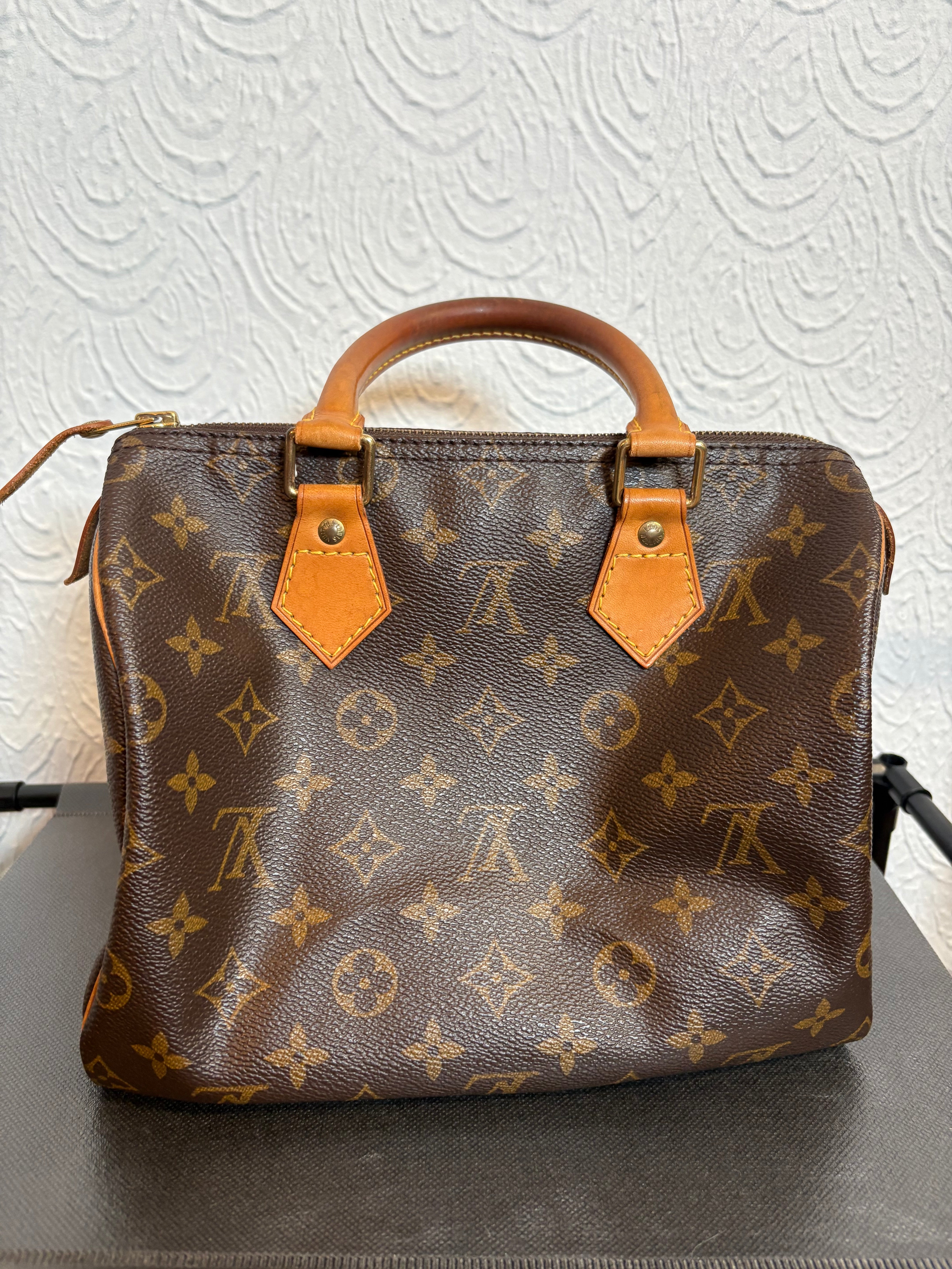Louis Vuitton speedy 25 canvas monogram SP0916