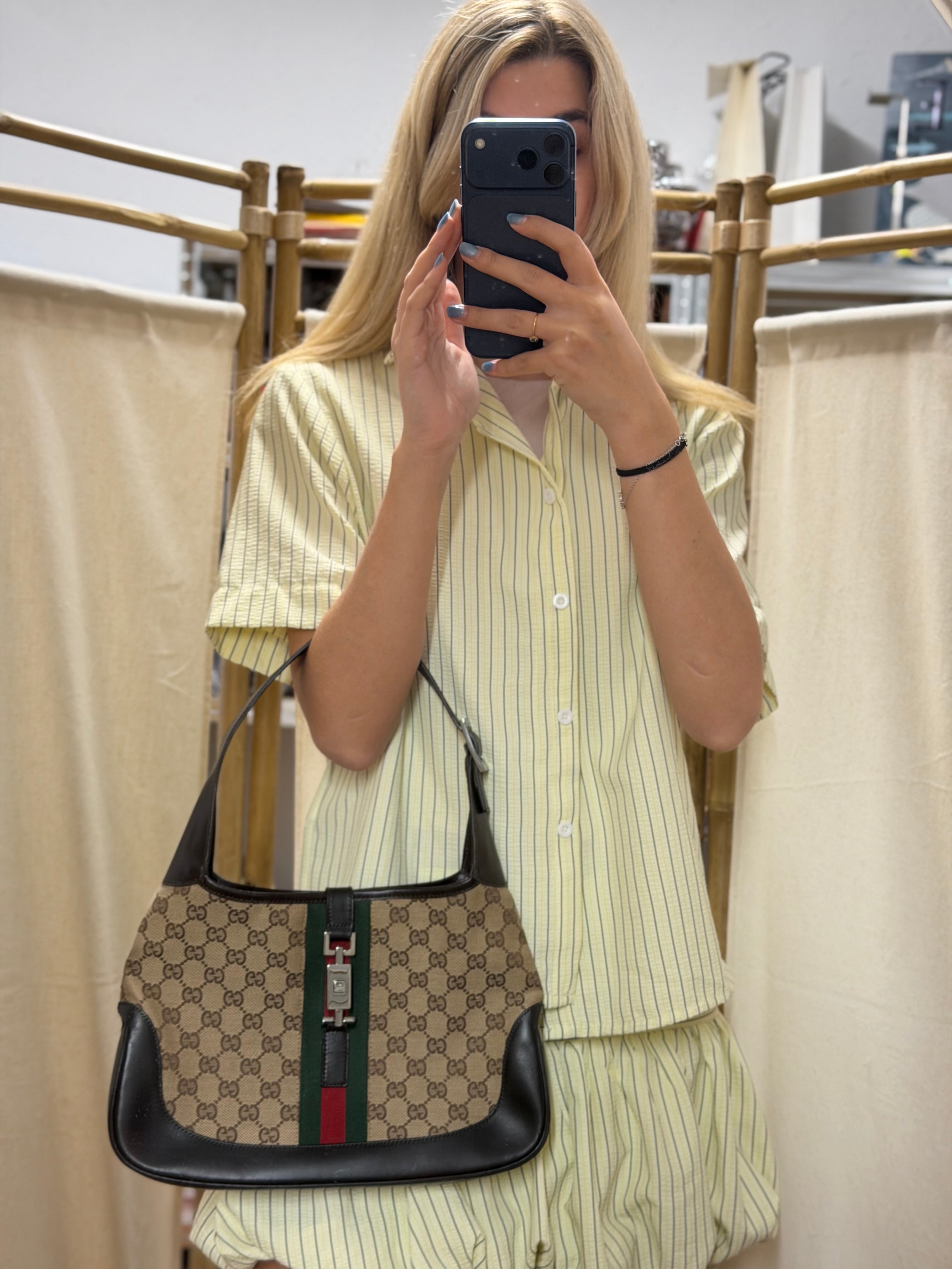 Gucci Jackie GG Canvas Web pequeña con bandolera