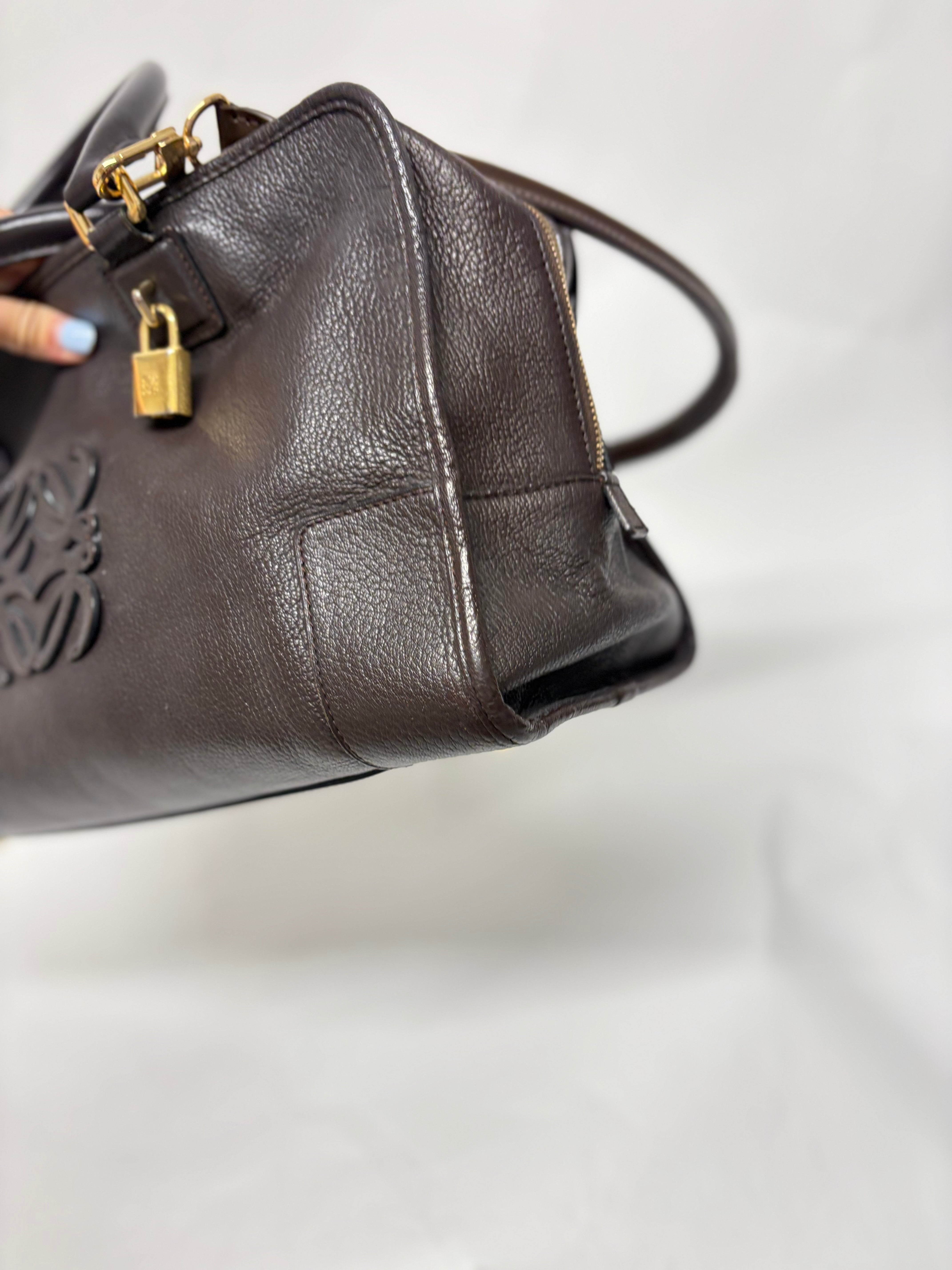 Loewe Amazona 35 Marrón chocolate con bandolera extra