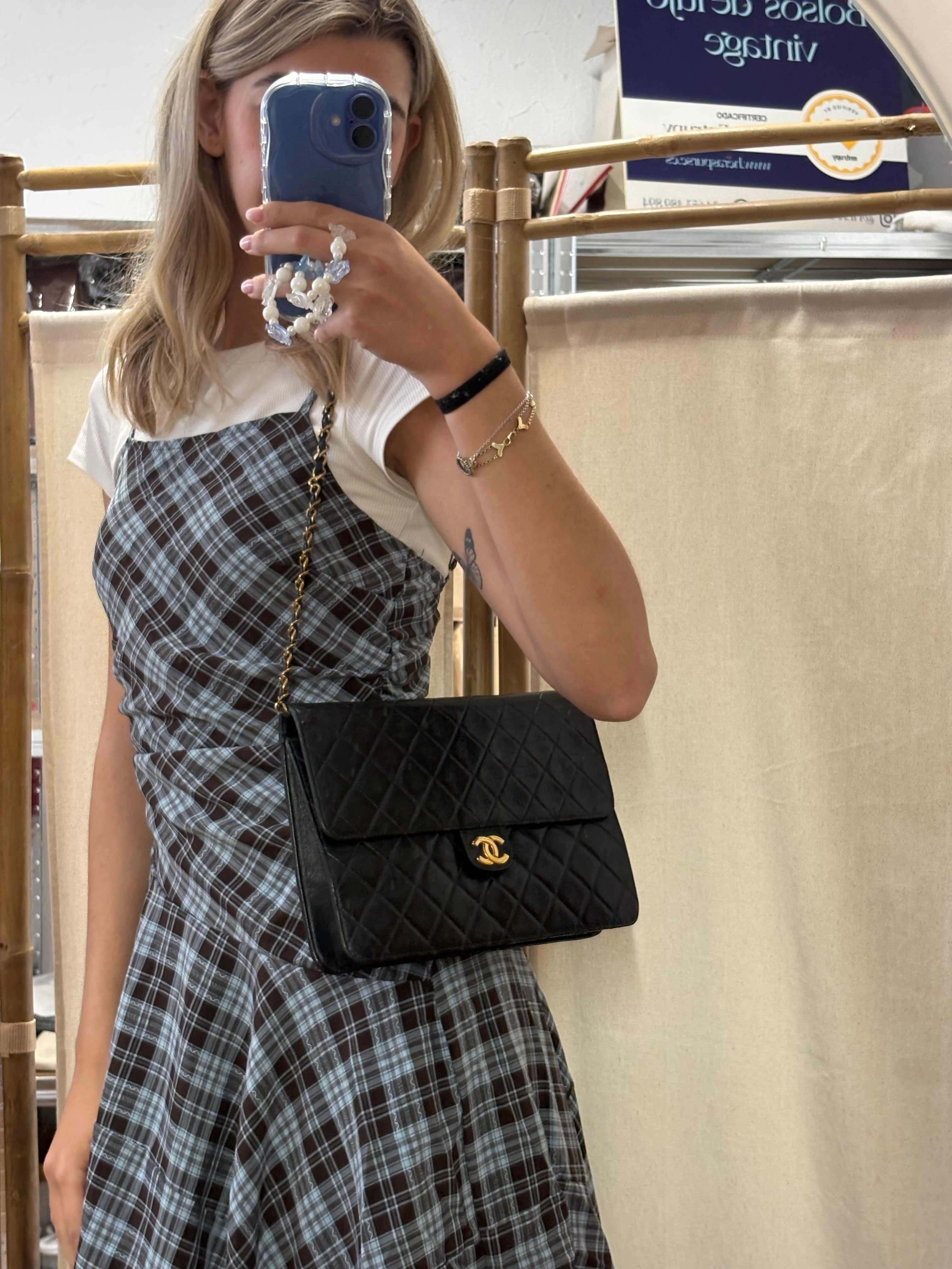 Chanel Timeless Matelassé Single Flap negra
