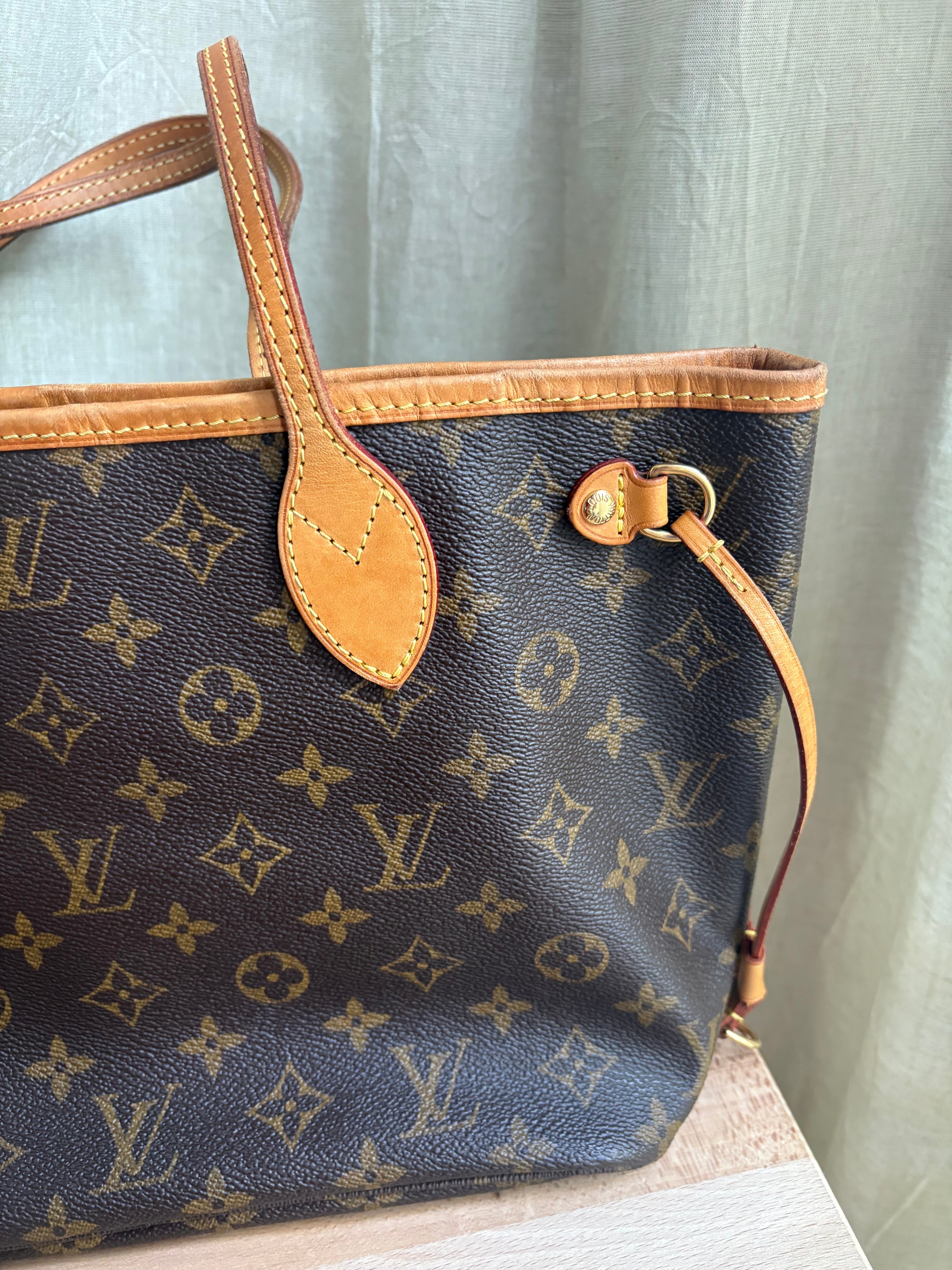 Louis Vuitton Neverfull PM Monogram