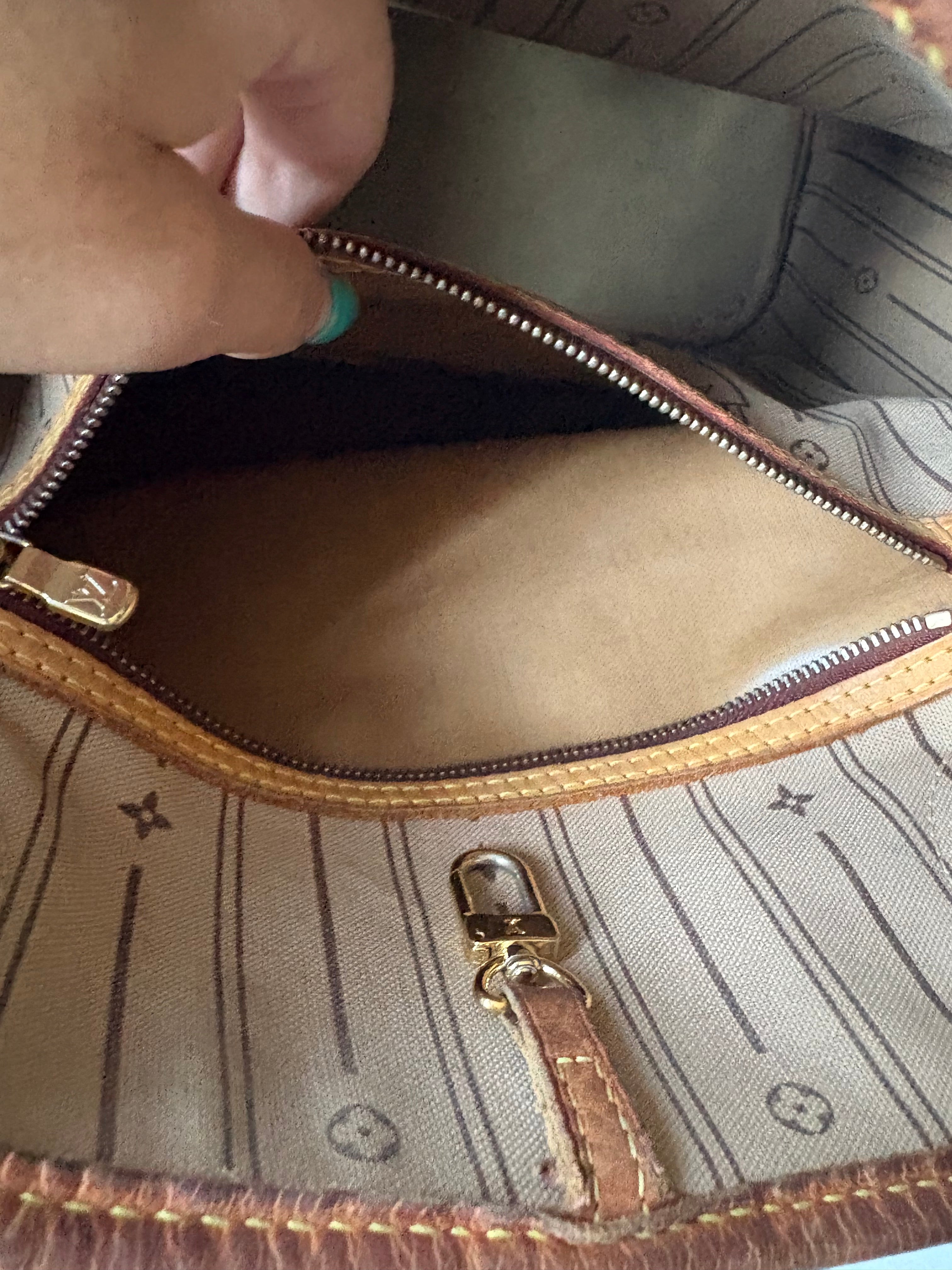 Louis Vuitton Neverfull MM Canvas Monogram